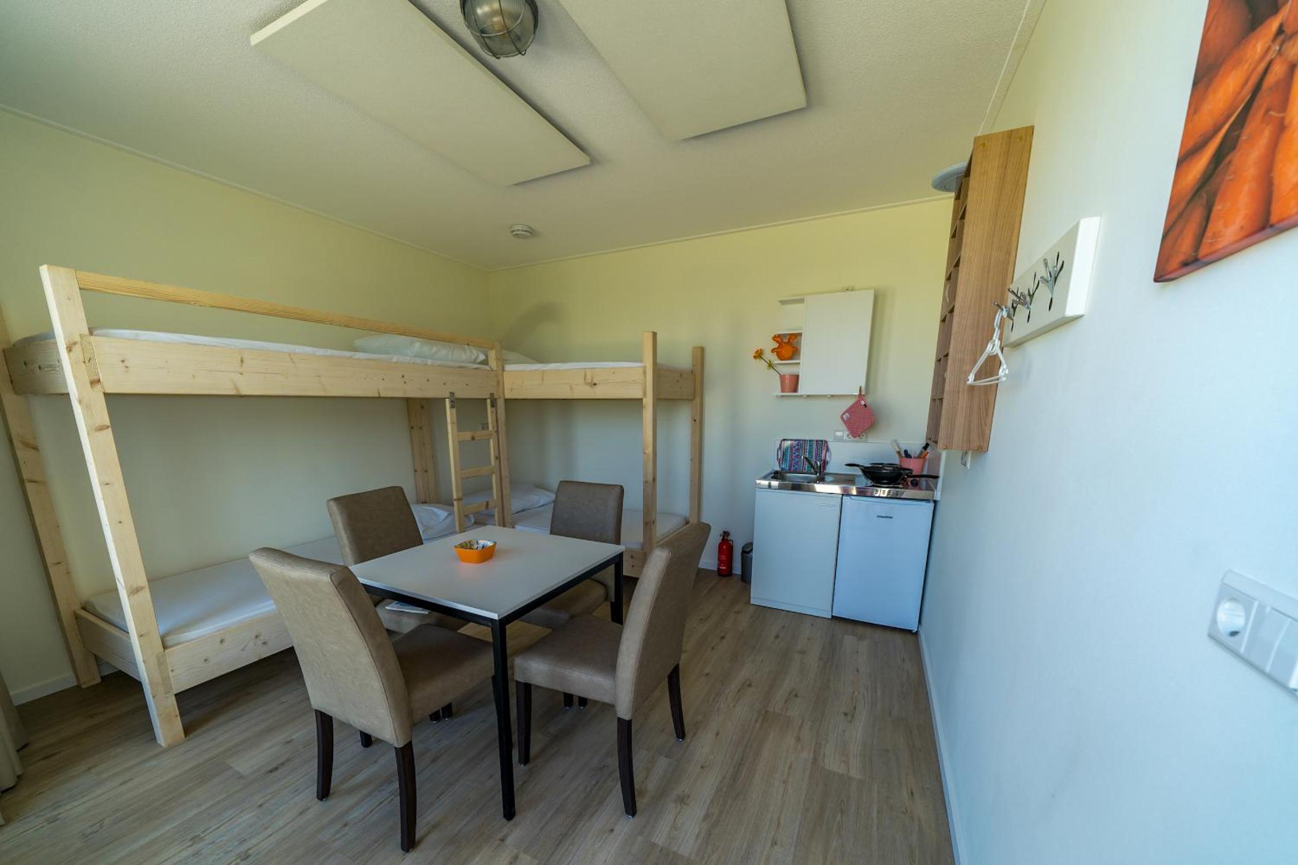 Quadruple Room with Shared Bathroom photo 1
