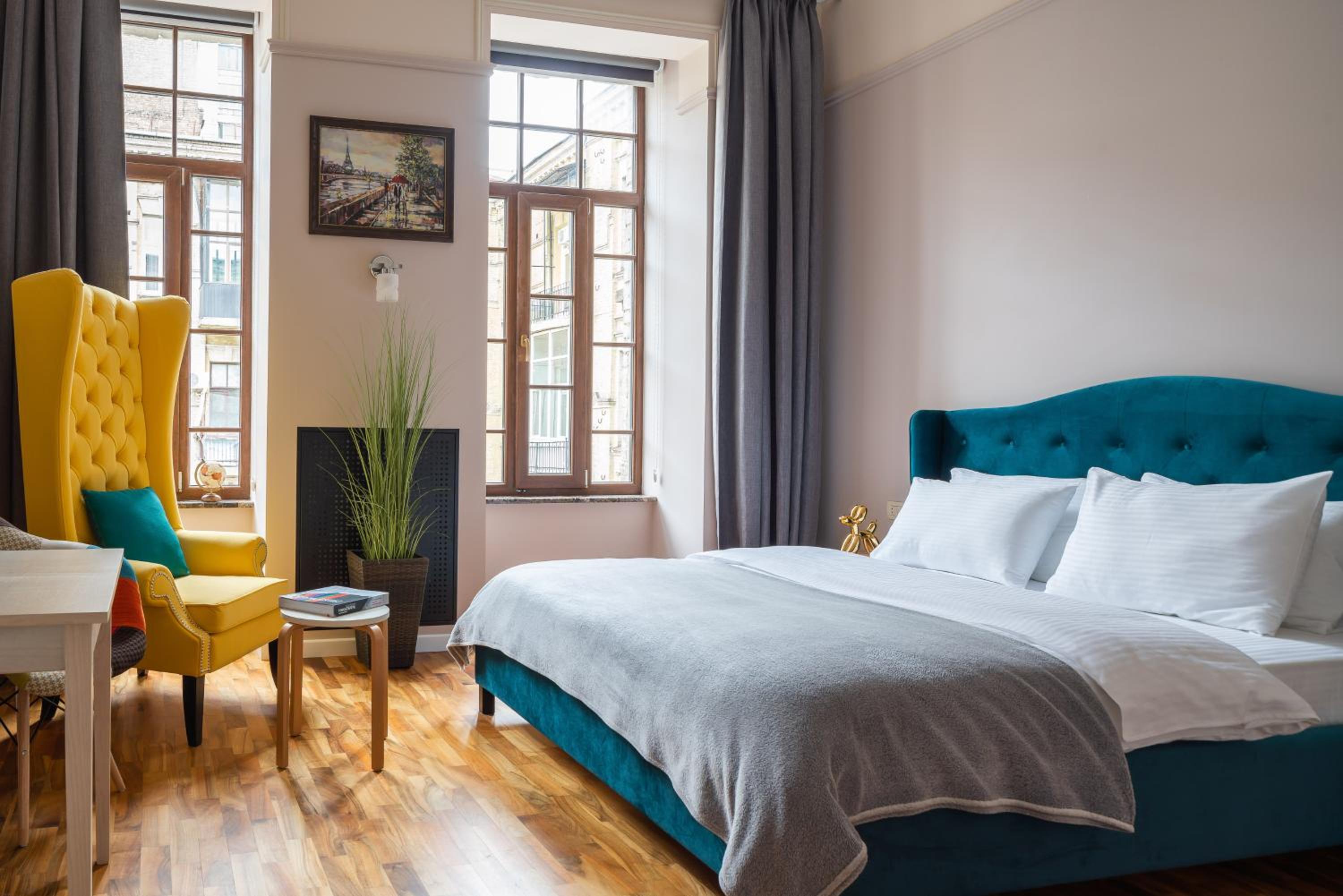 Superior Queen Room