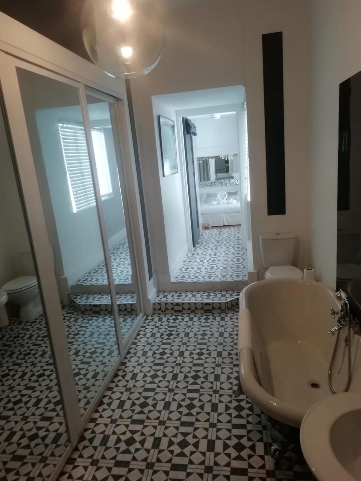 Executive Suite photo 2