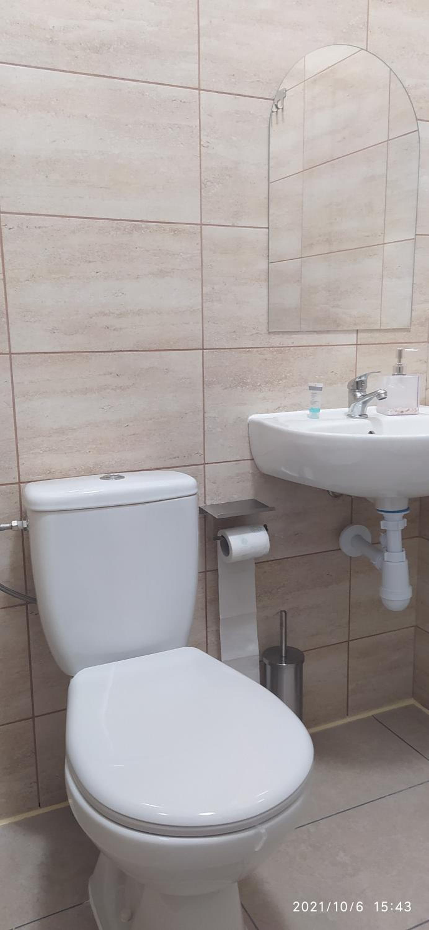 Quadruple Room with Shower - Photo 3