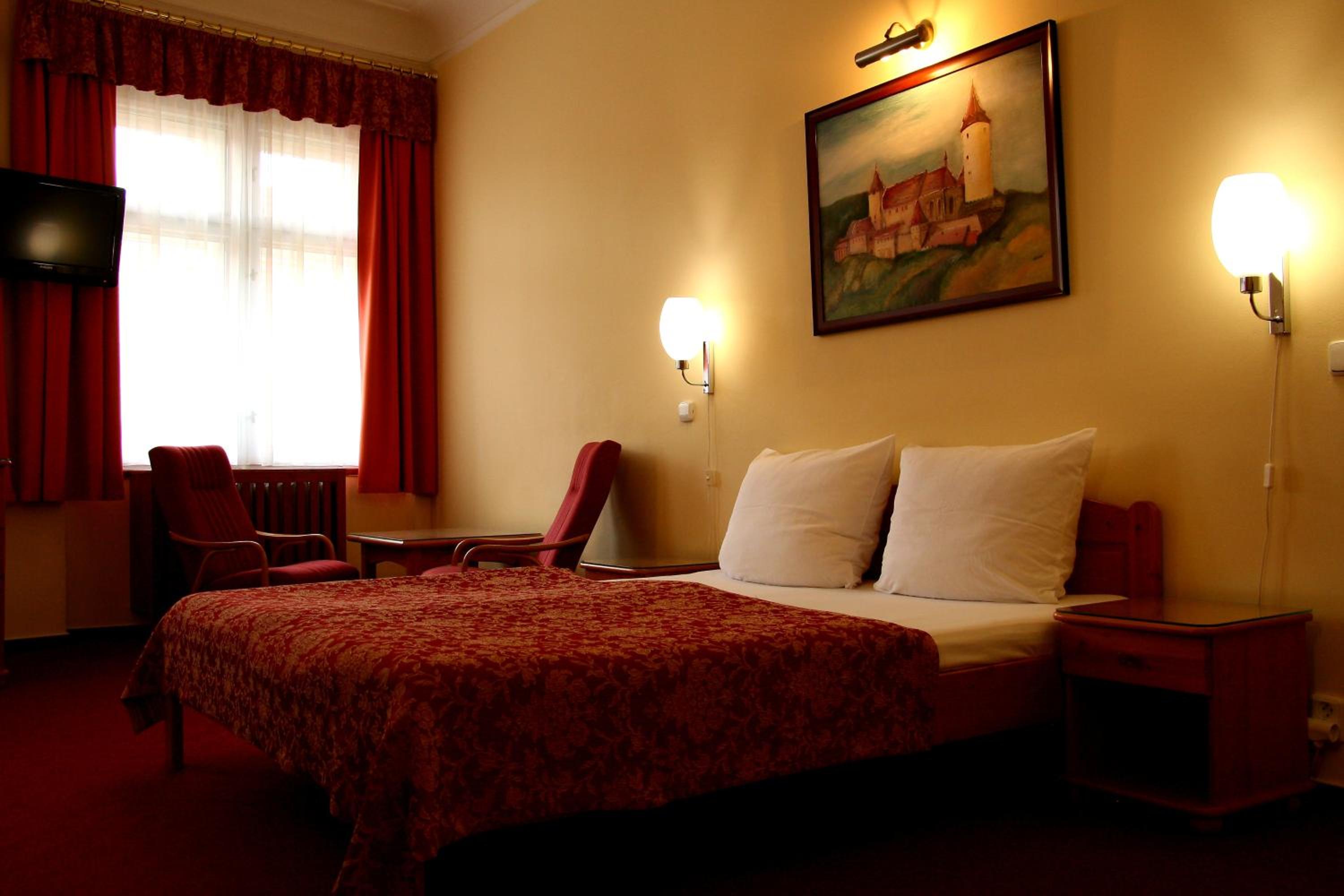 Double Room - Photo 1