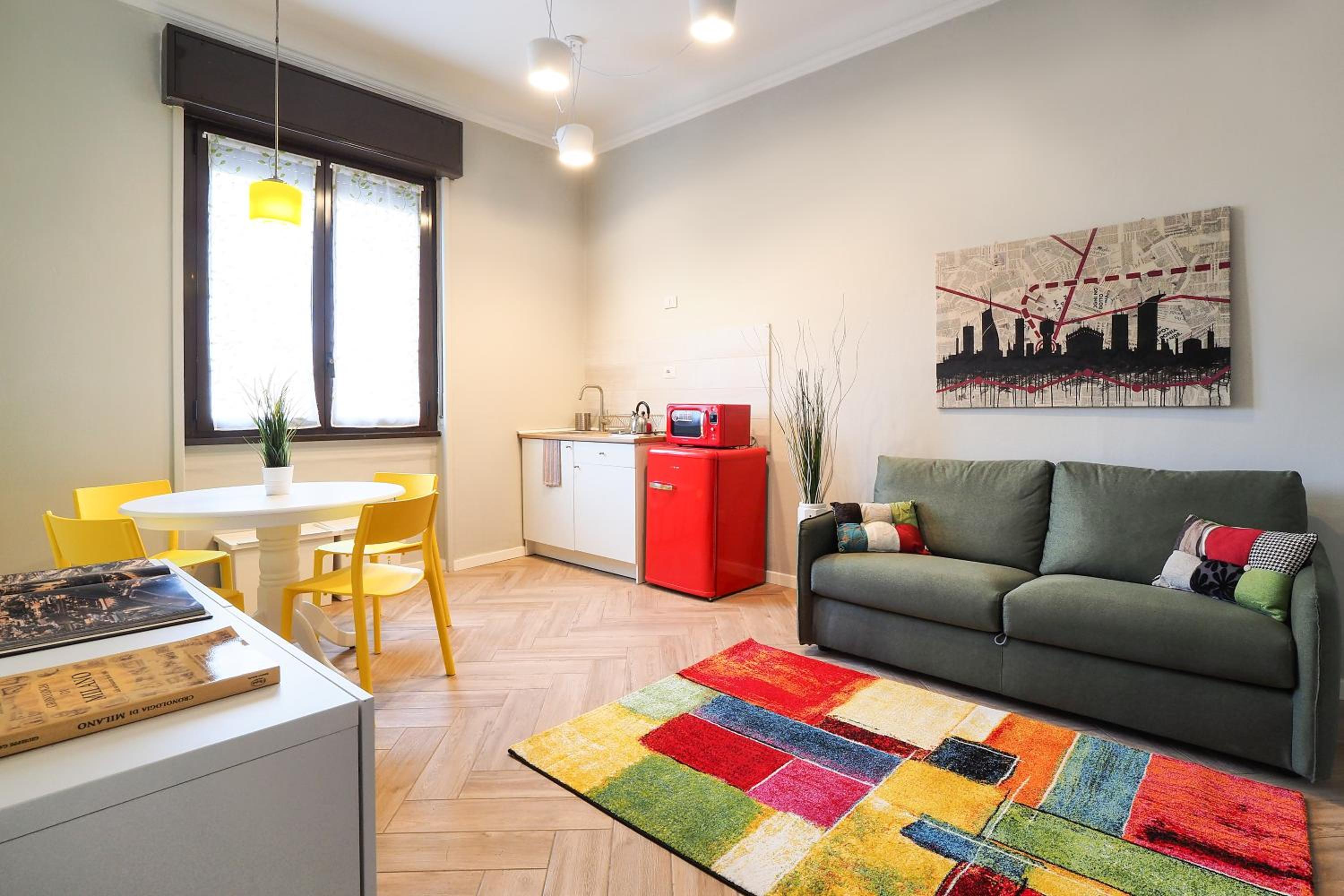 One-Bedroom Apartment