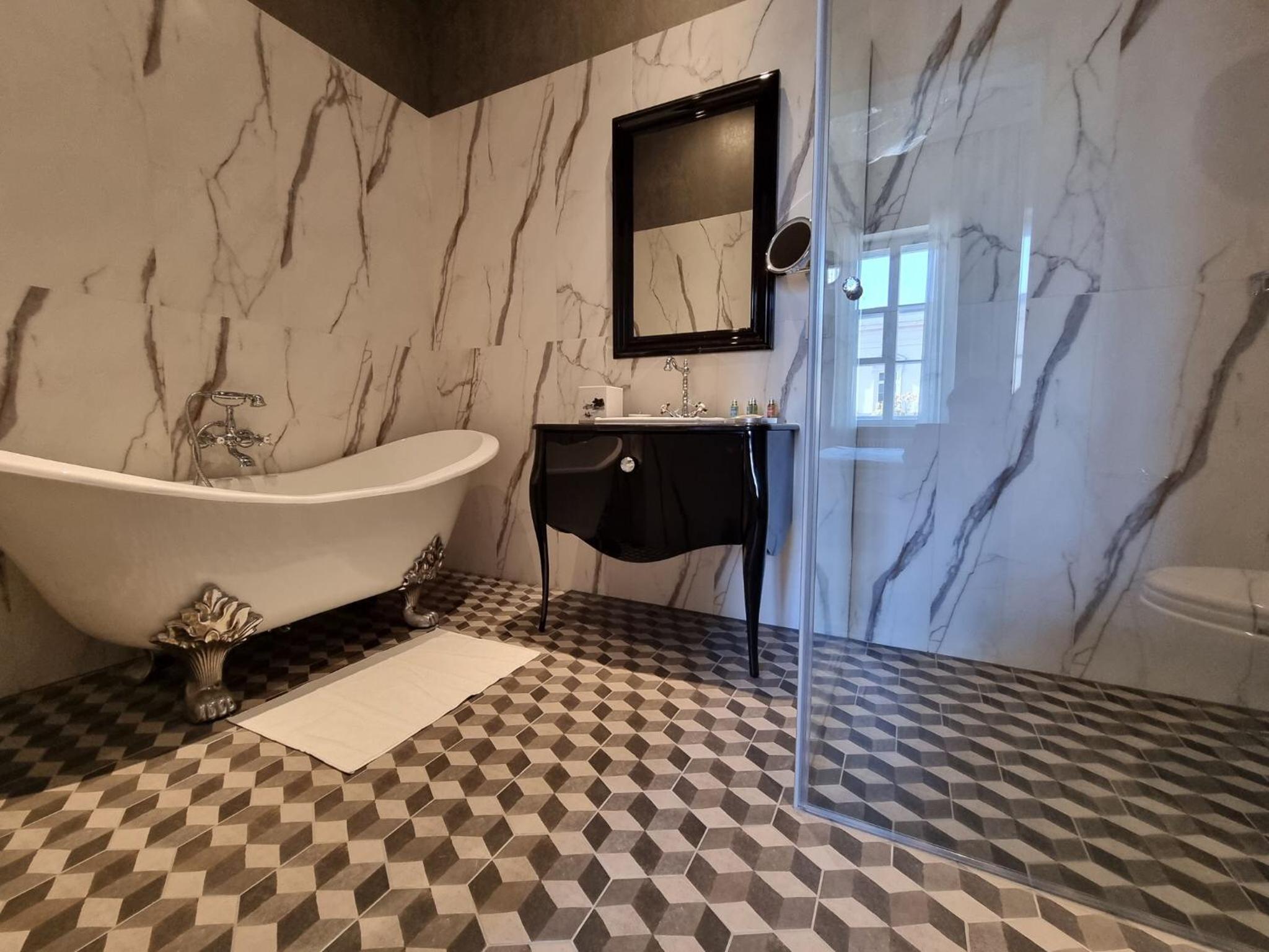 Presidential Suite photo 3