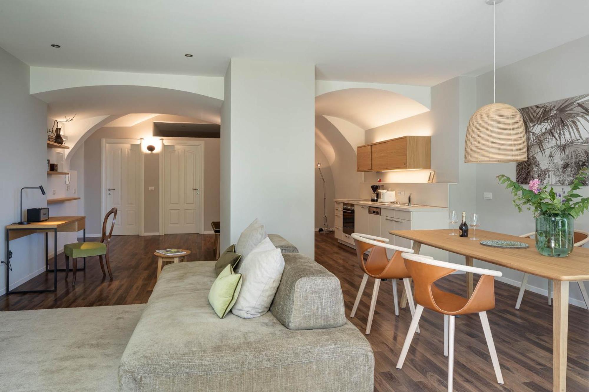 One-Bedroom Apartment with Garden