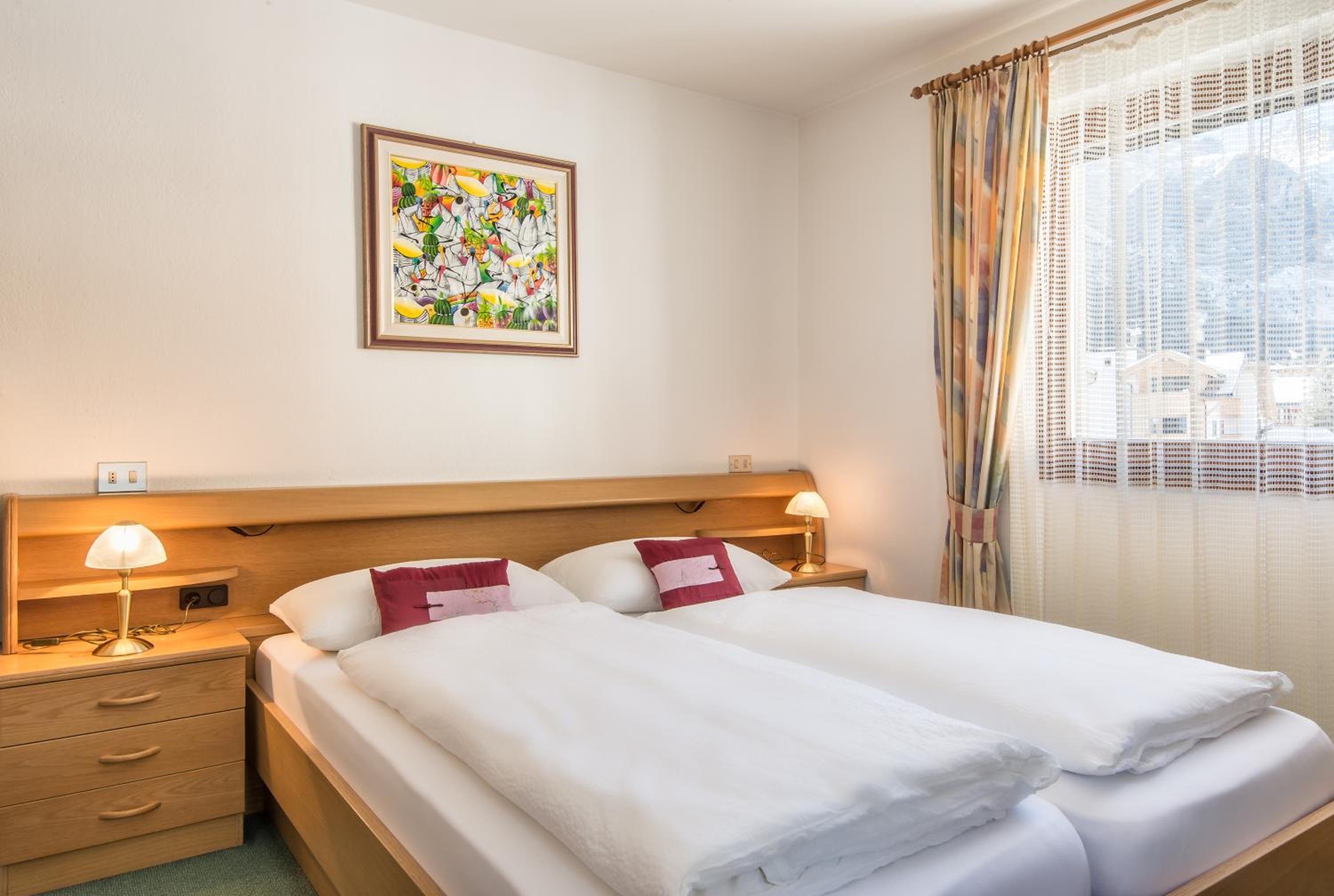 Double or Twin Room with Mountain View photo 1