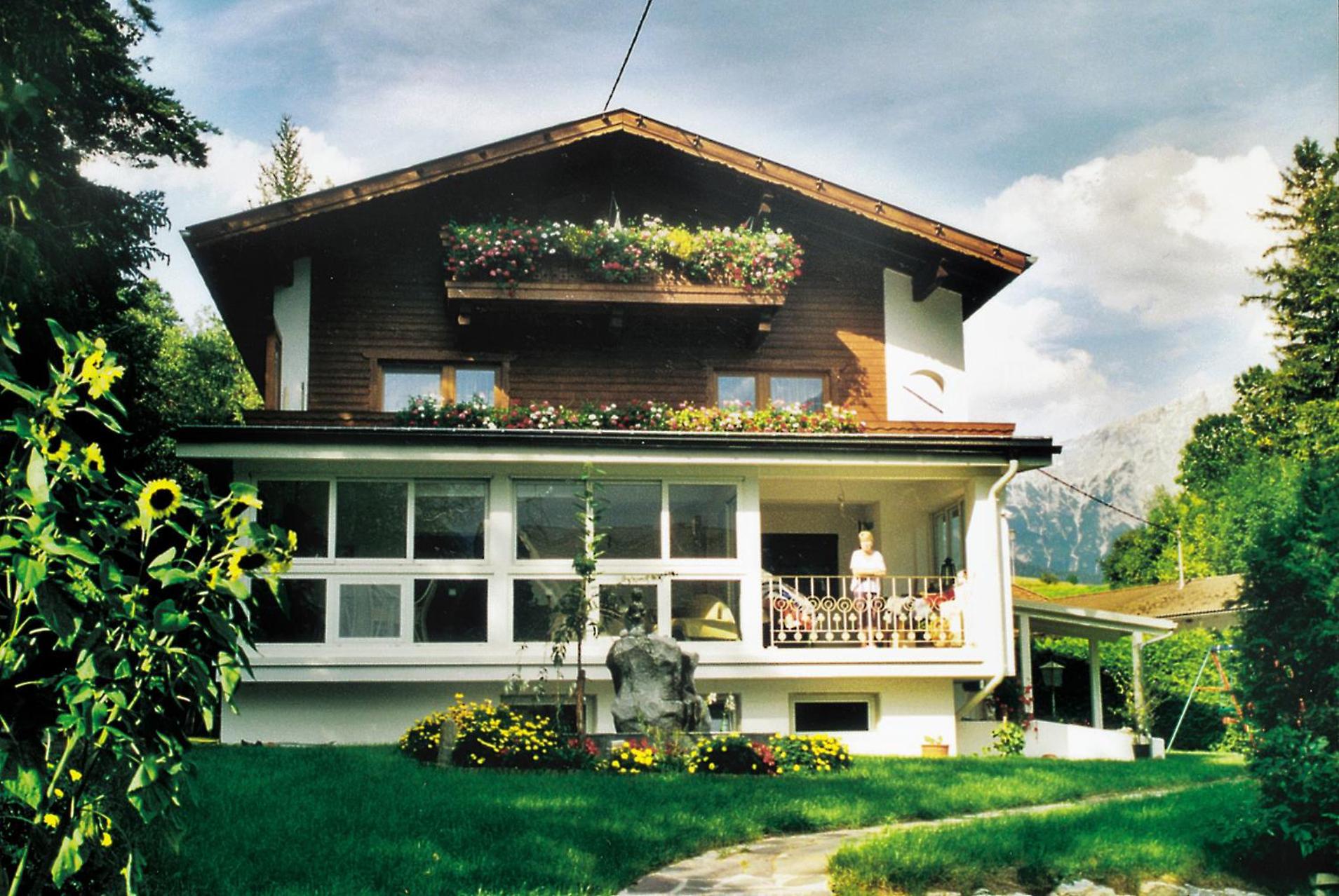 One-Bedroom Apartment With Balcony photo 2