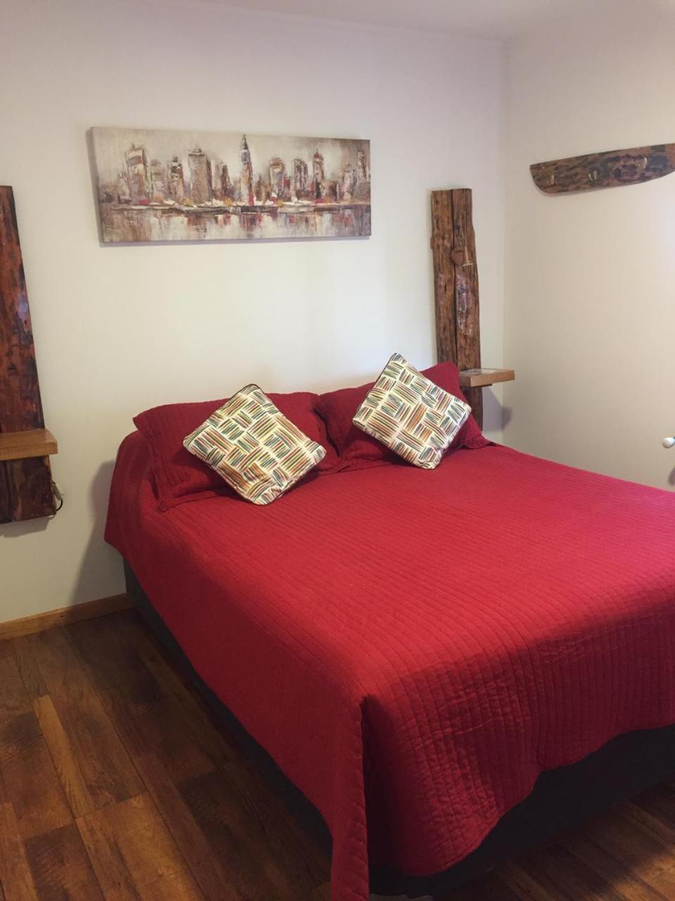 Economy Standard Double Room with Shared Bathroom photo 3