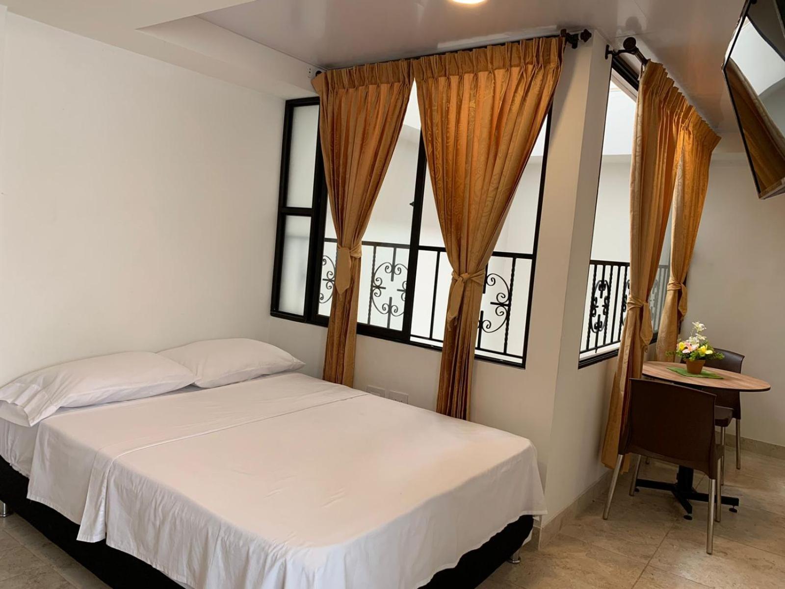 Deluxe Queen Room photo 1