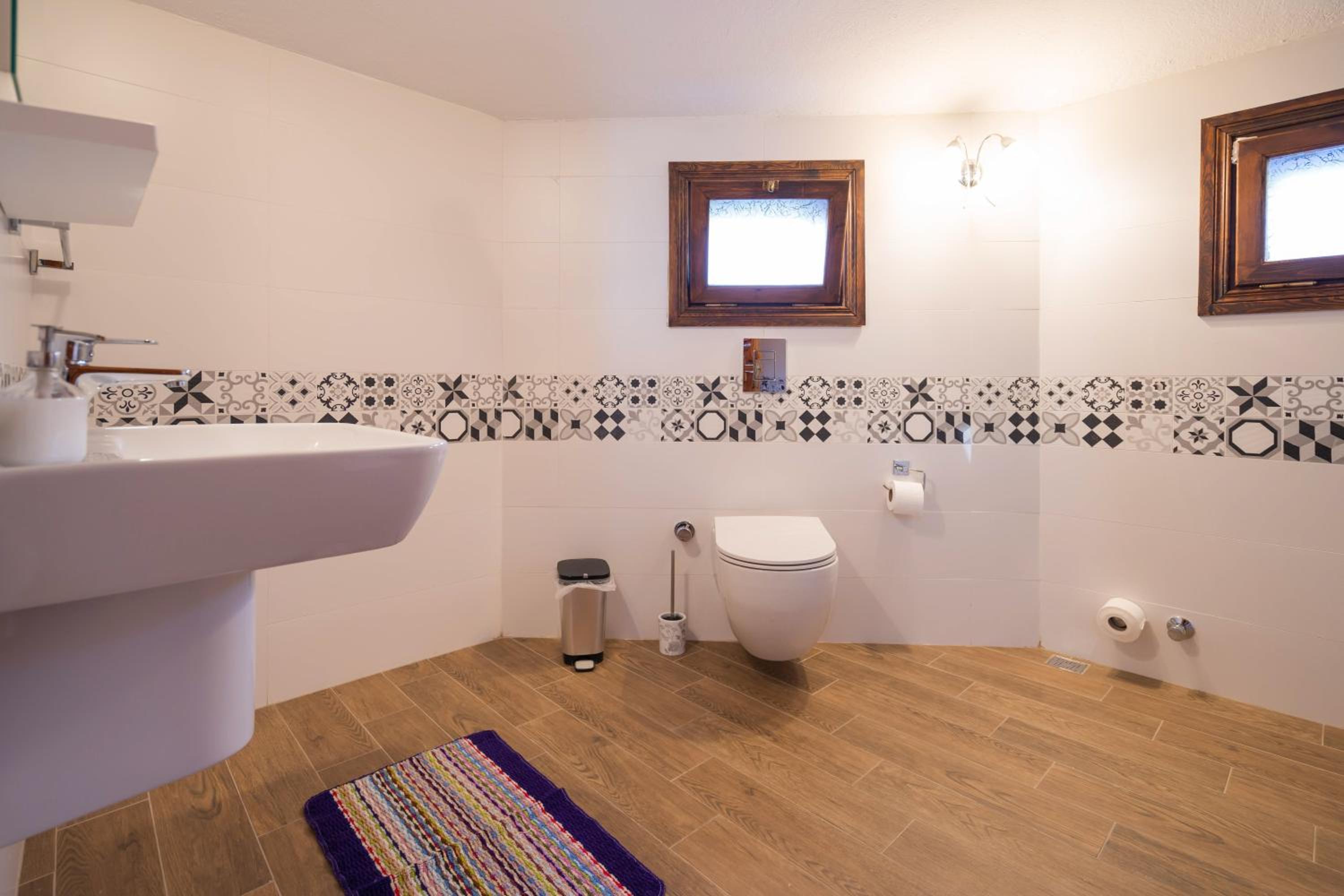 Deluxe Suite with Sea View photo 3