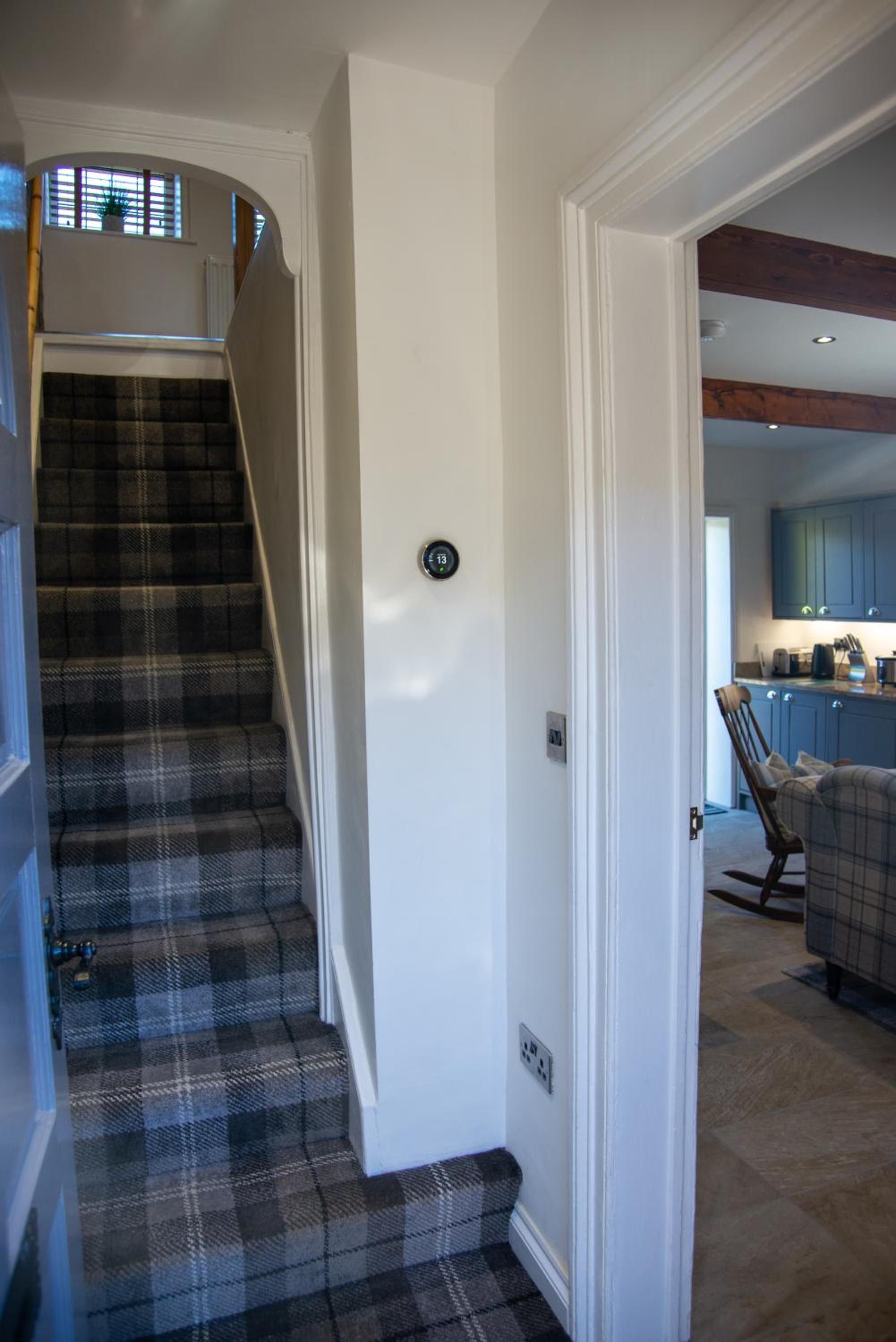One-Bedroom House - Photo 11