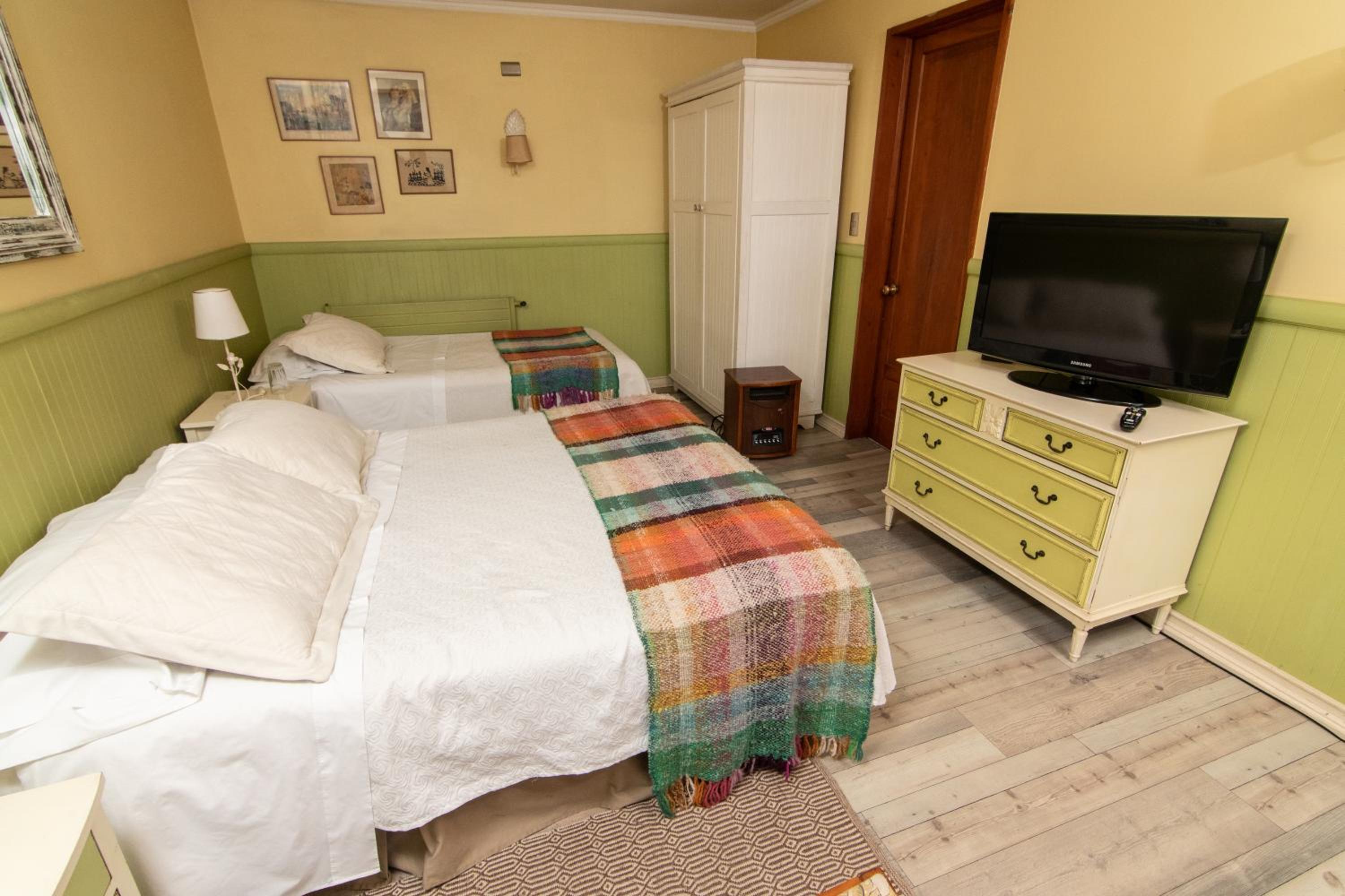 Standard Twin Room photo 1