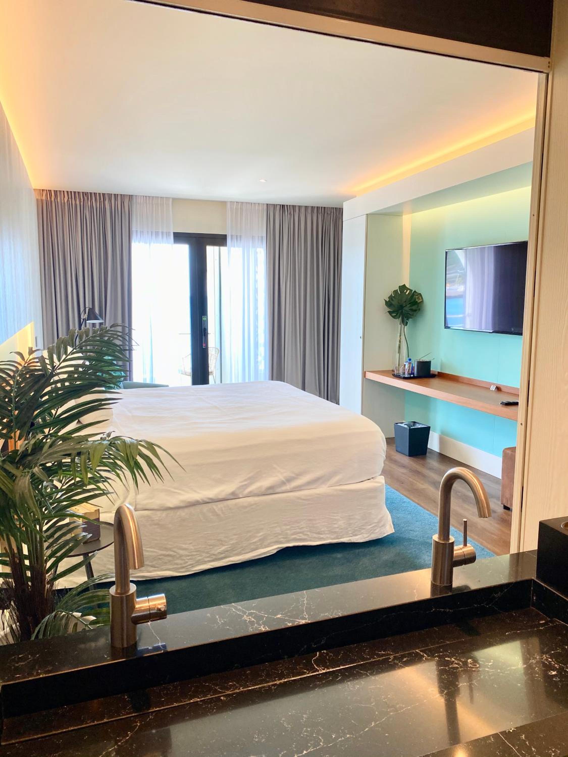 Executive Suite - Ocean View - Photo 1