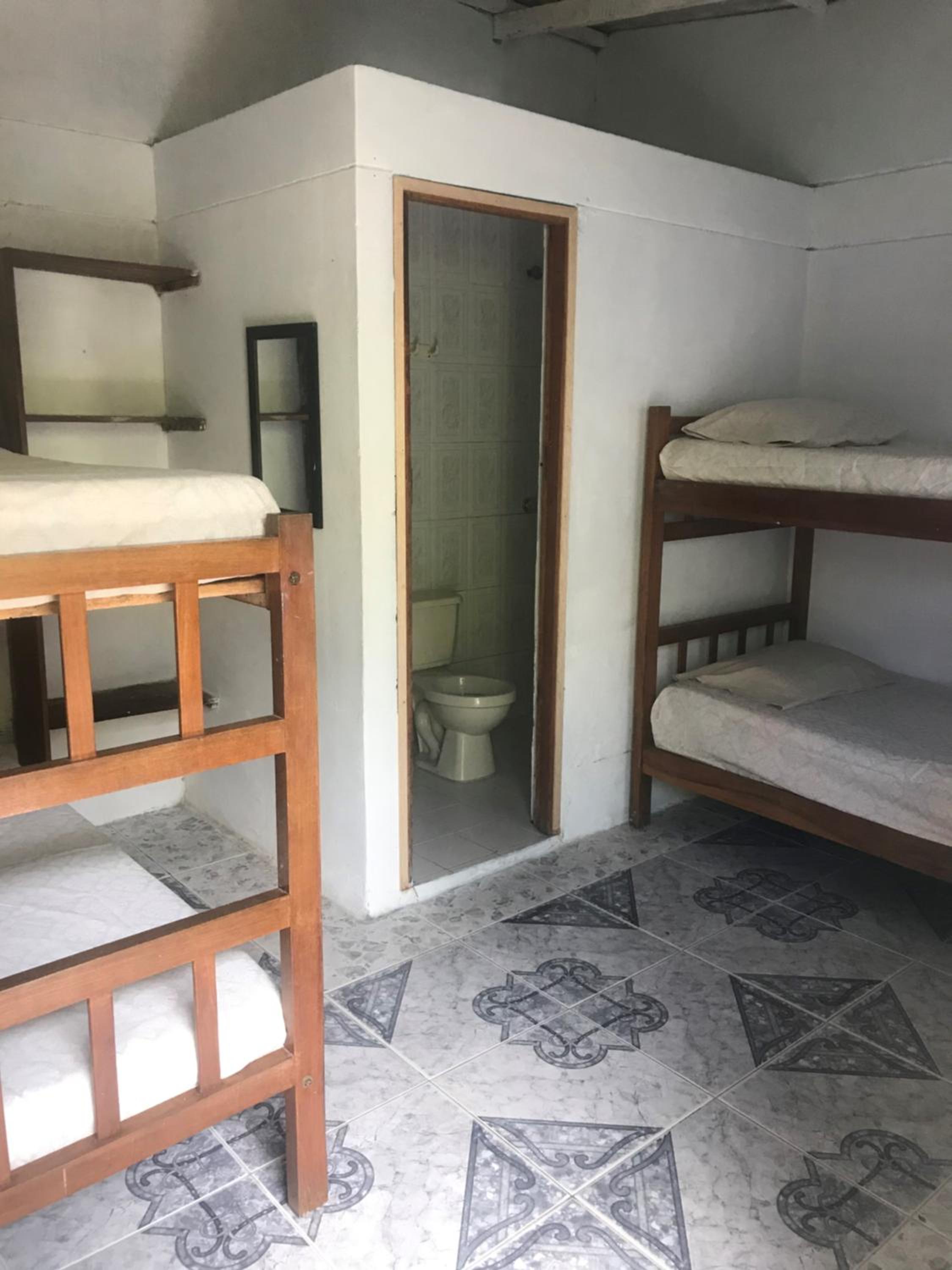 Quadruple Room with Private Bathroom photo 1