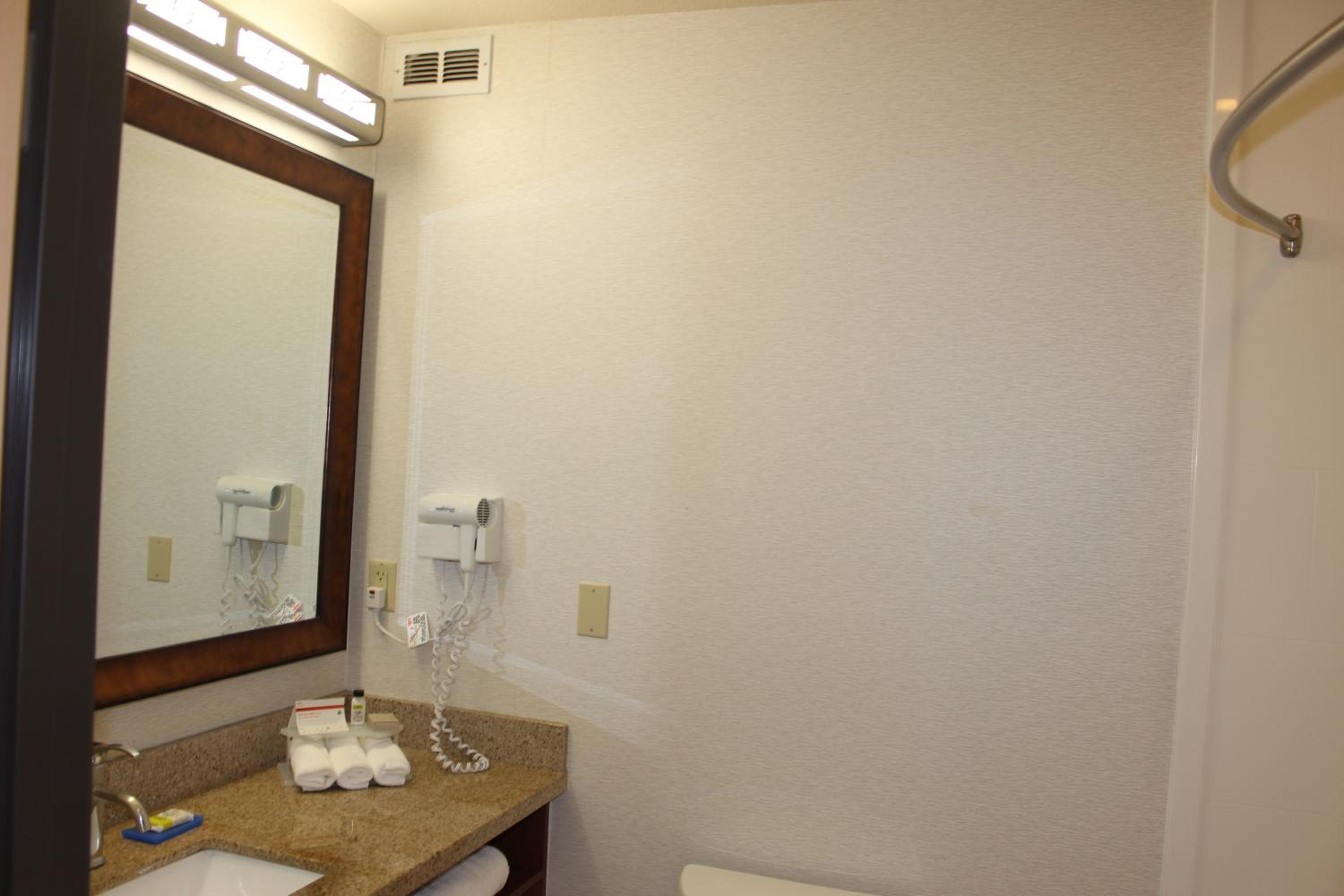 Standard Room - Photo 7