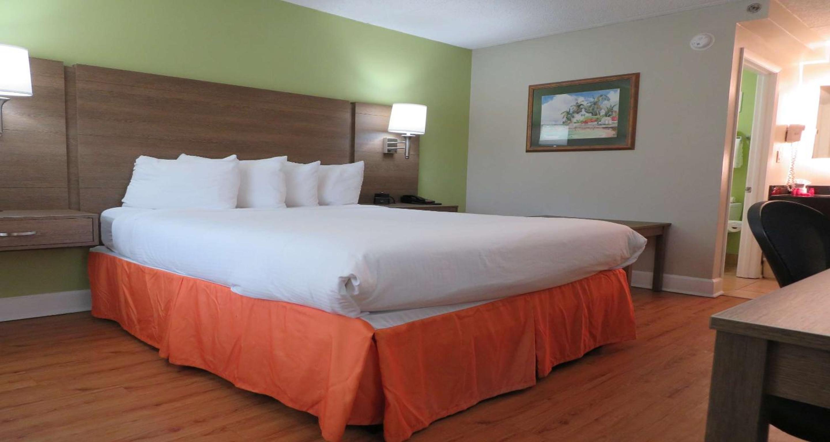 Queen Room - Photo 1