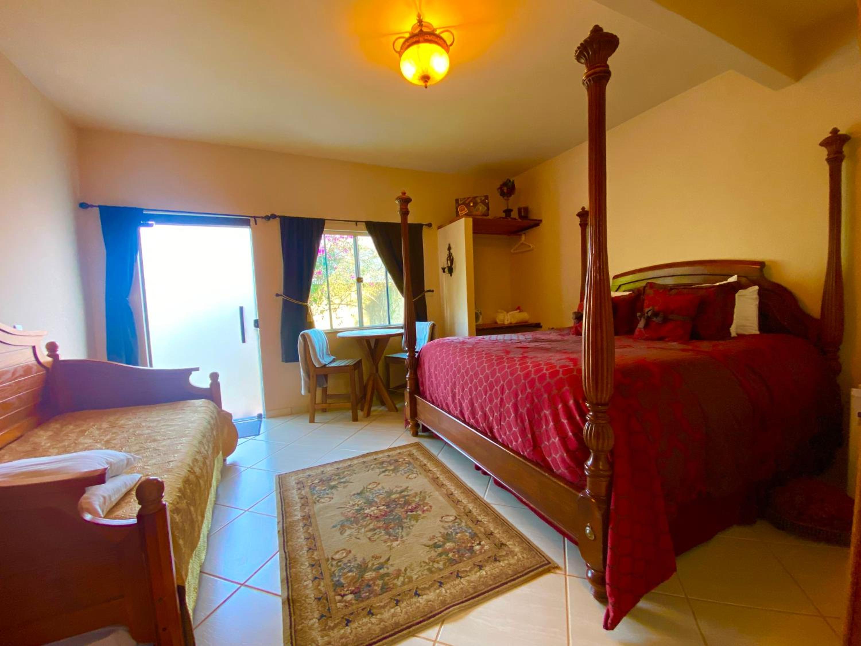 Executive Suite photo 2