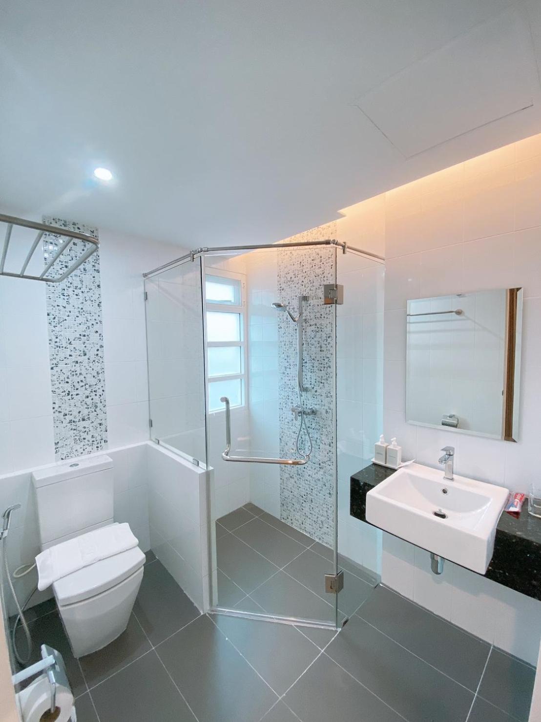 Standard Single Room - Photo 2