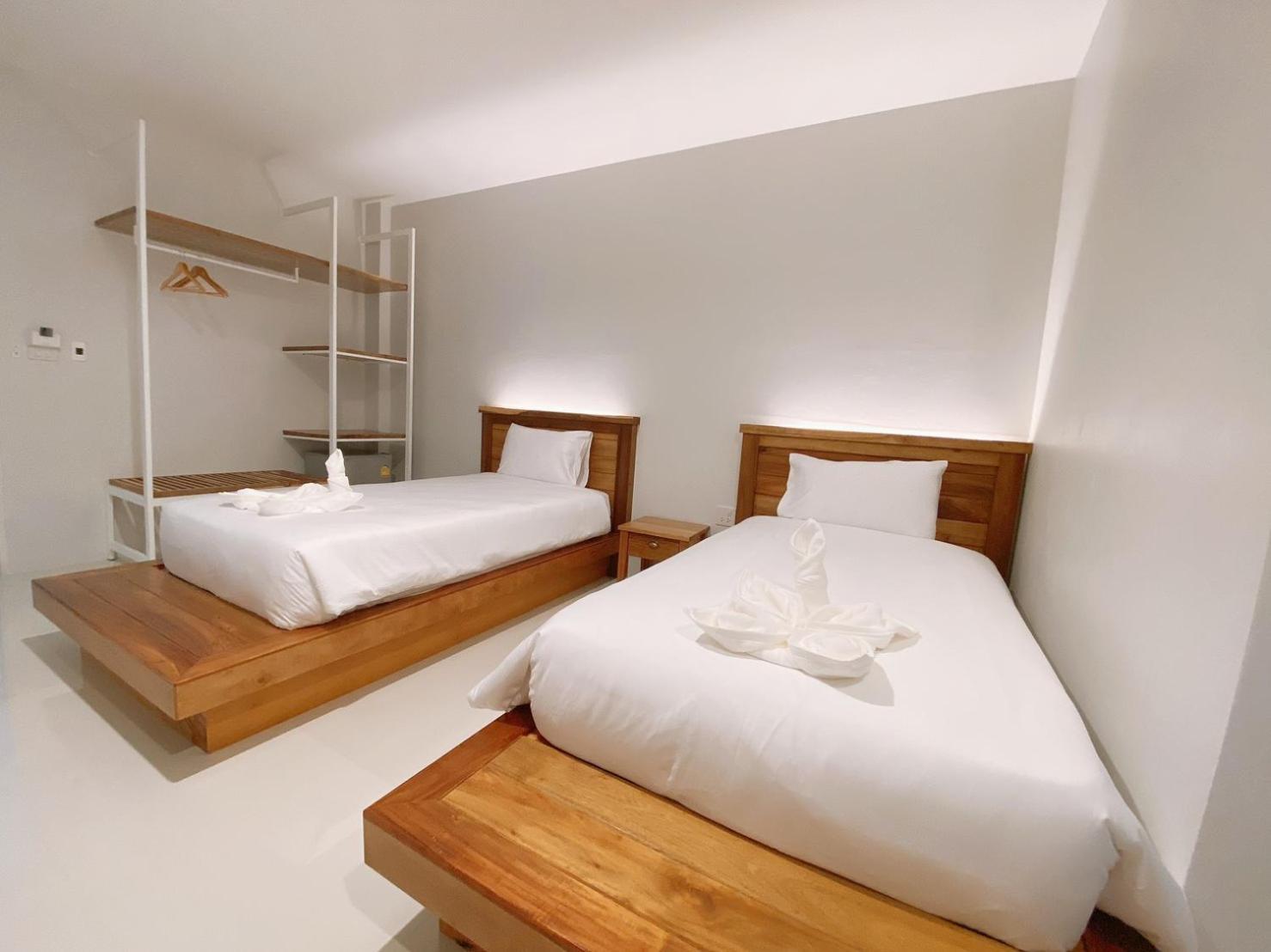 Twin Room - Photo 1