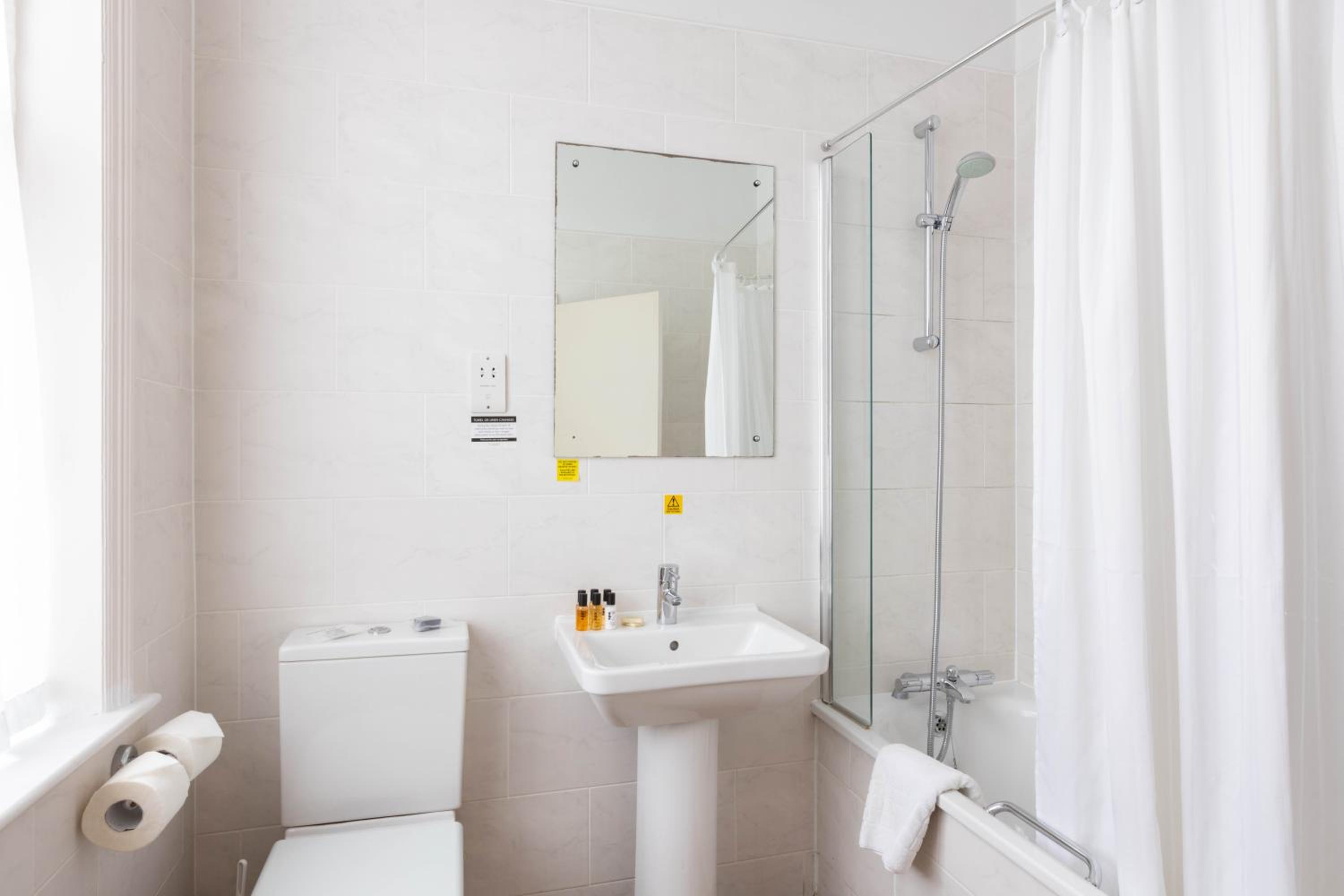 Standard Single Room photo 3