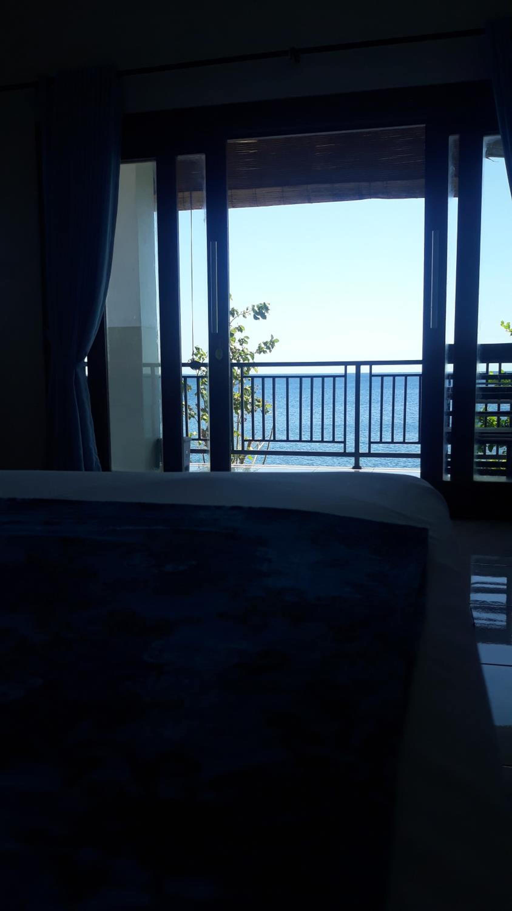 Deluxe Double Room with Sea View - Photo 13