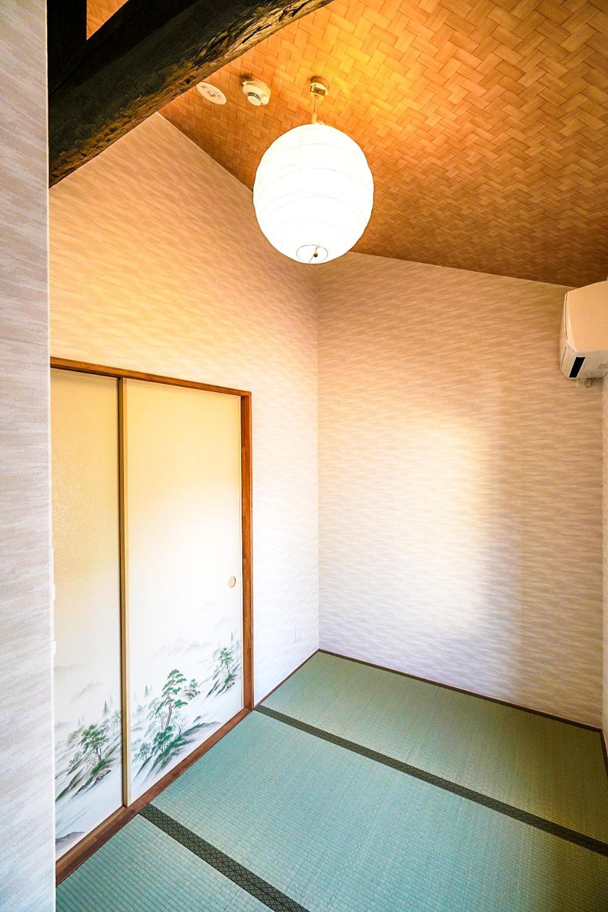 Two-Bedroom House - Photo 18