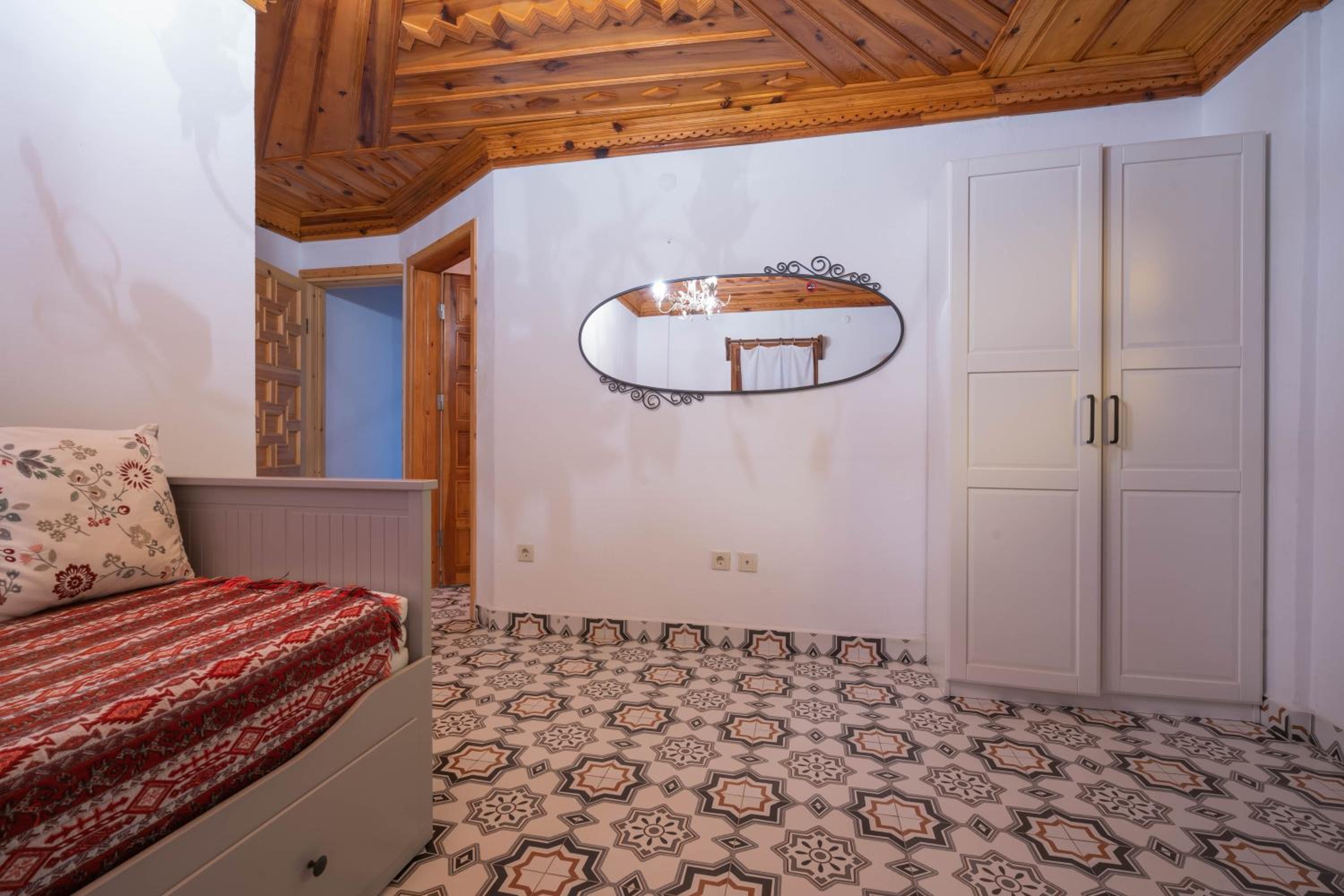 Triple Room with Balcony photo 3