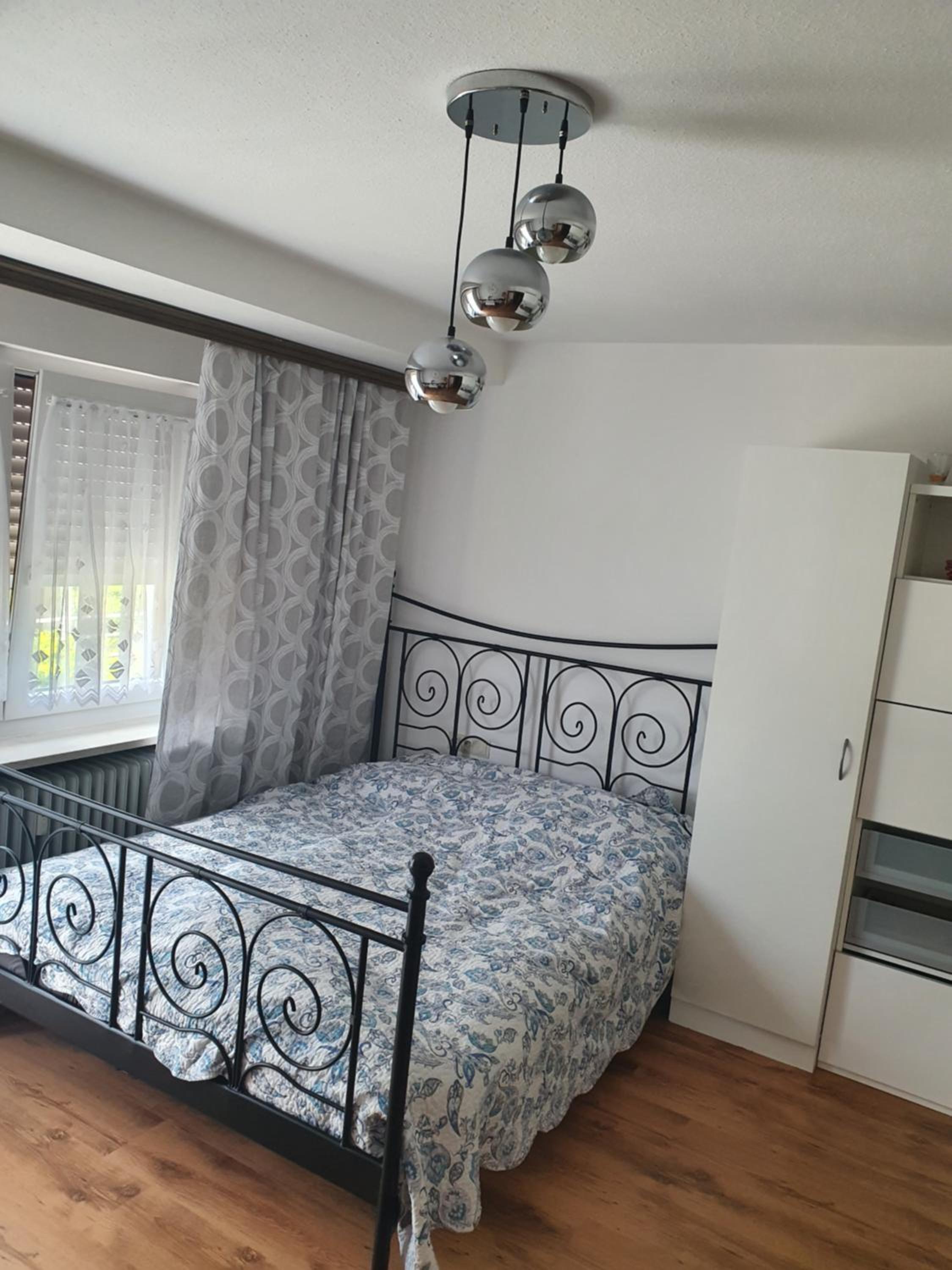 One-Bedroom Apartment - Photo 19