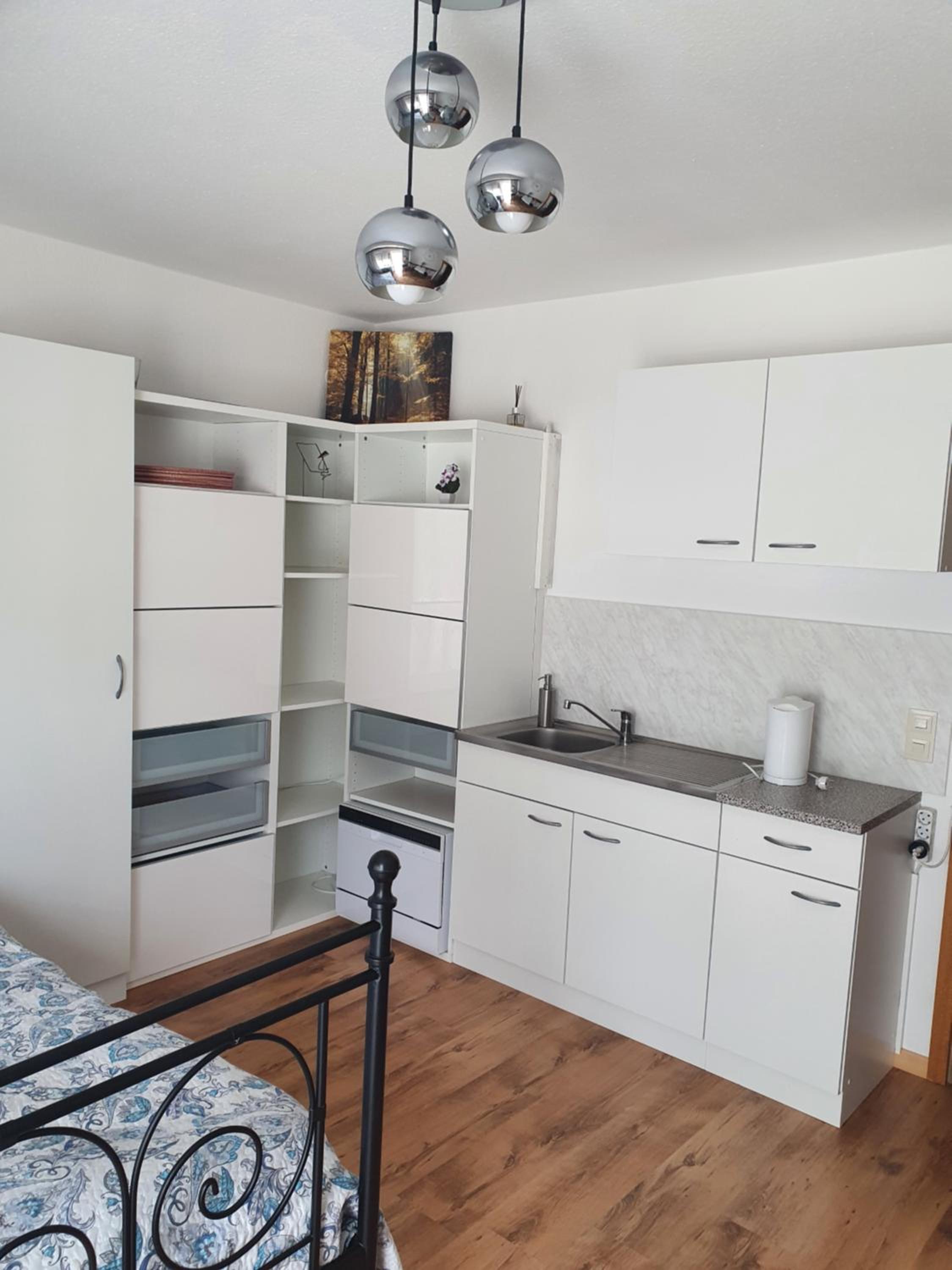 One-Bedroom Apartment - Photo 20