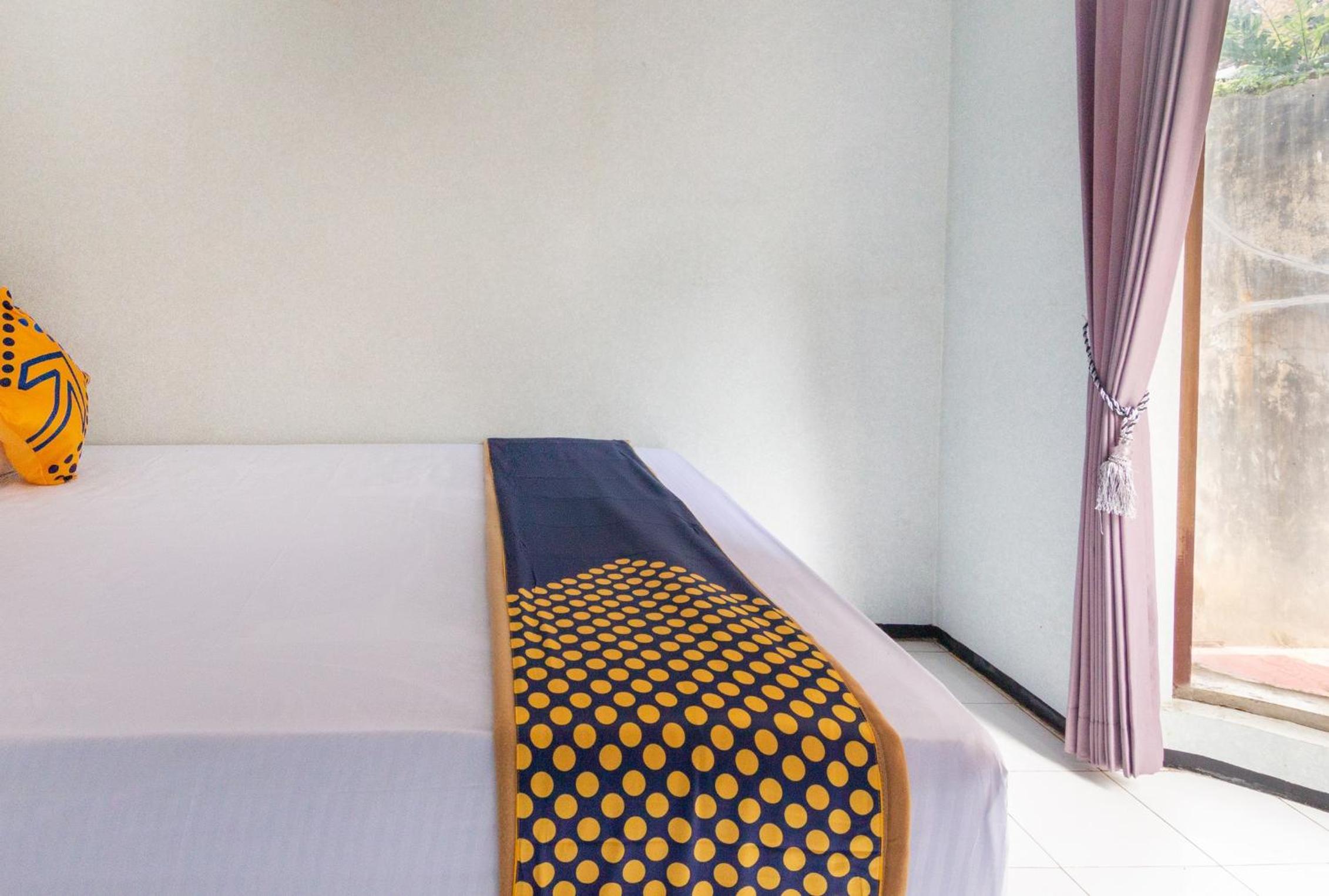 Economy Double Room - Photo 5