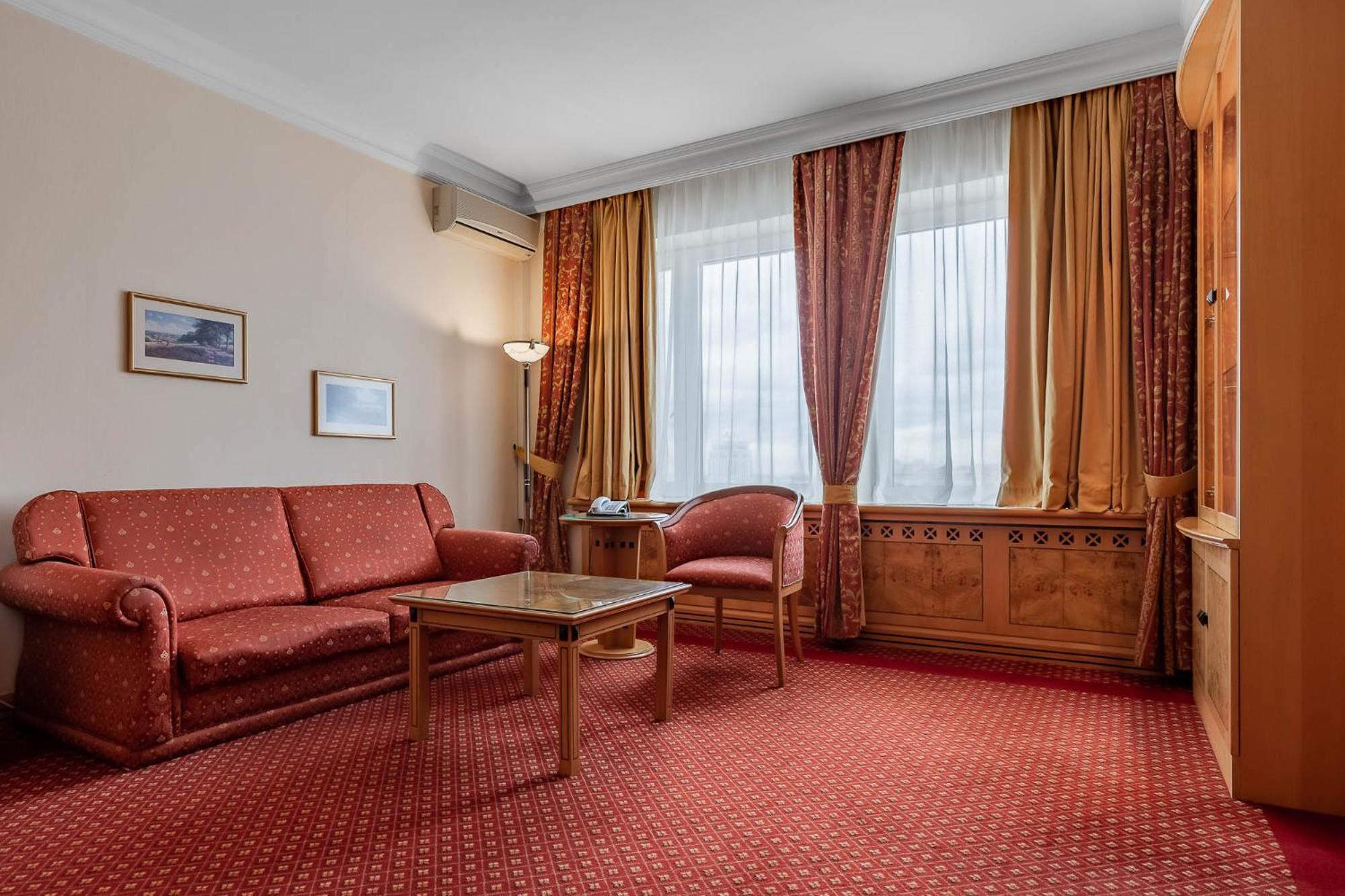 Suite photo 1