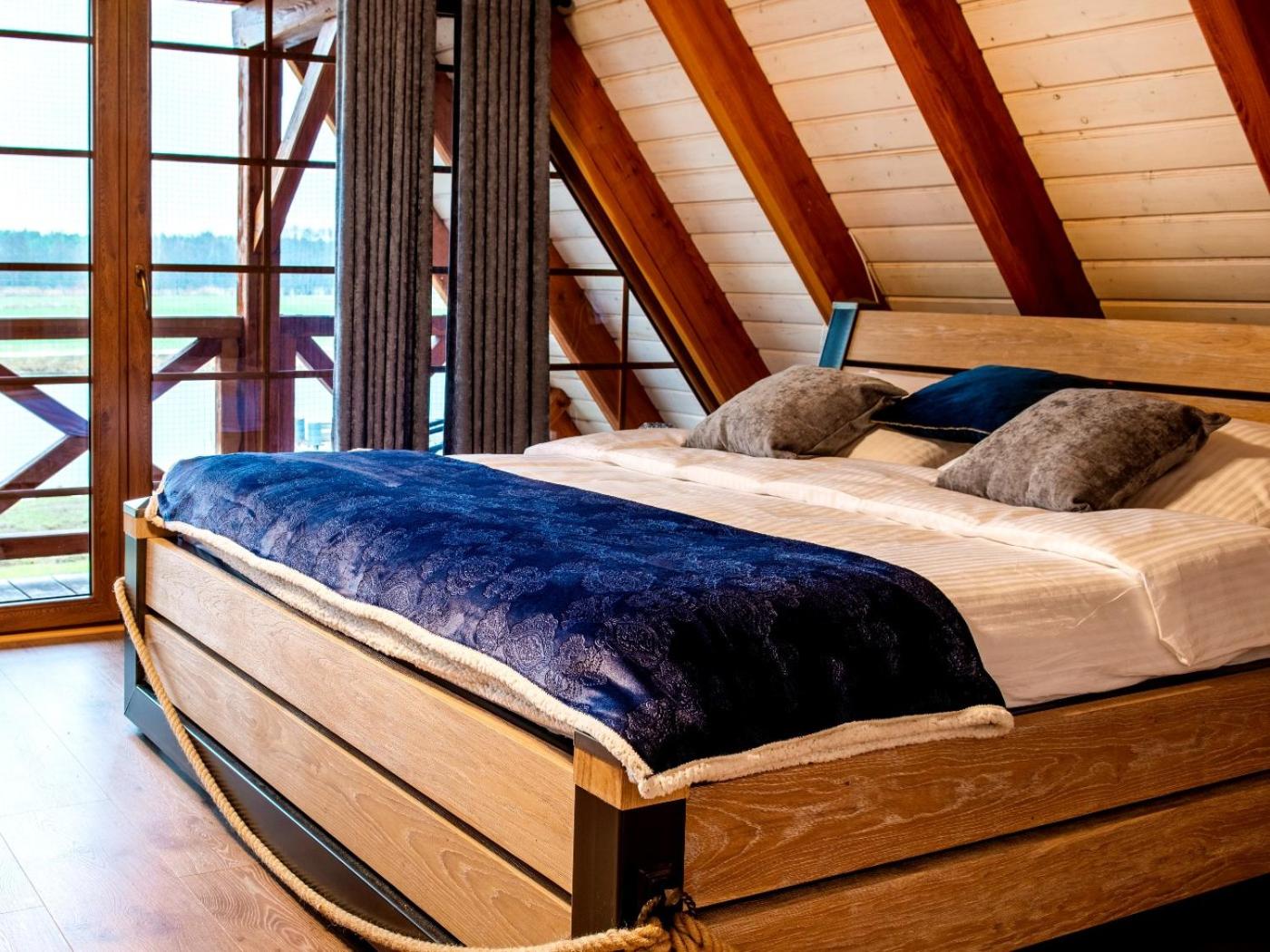 Villa photo 3