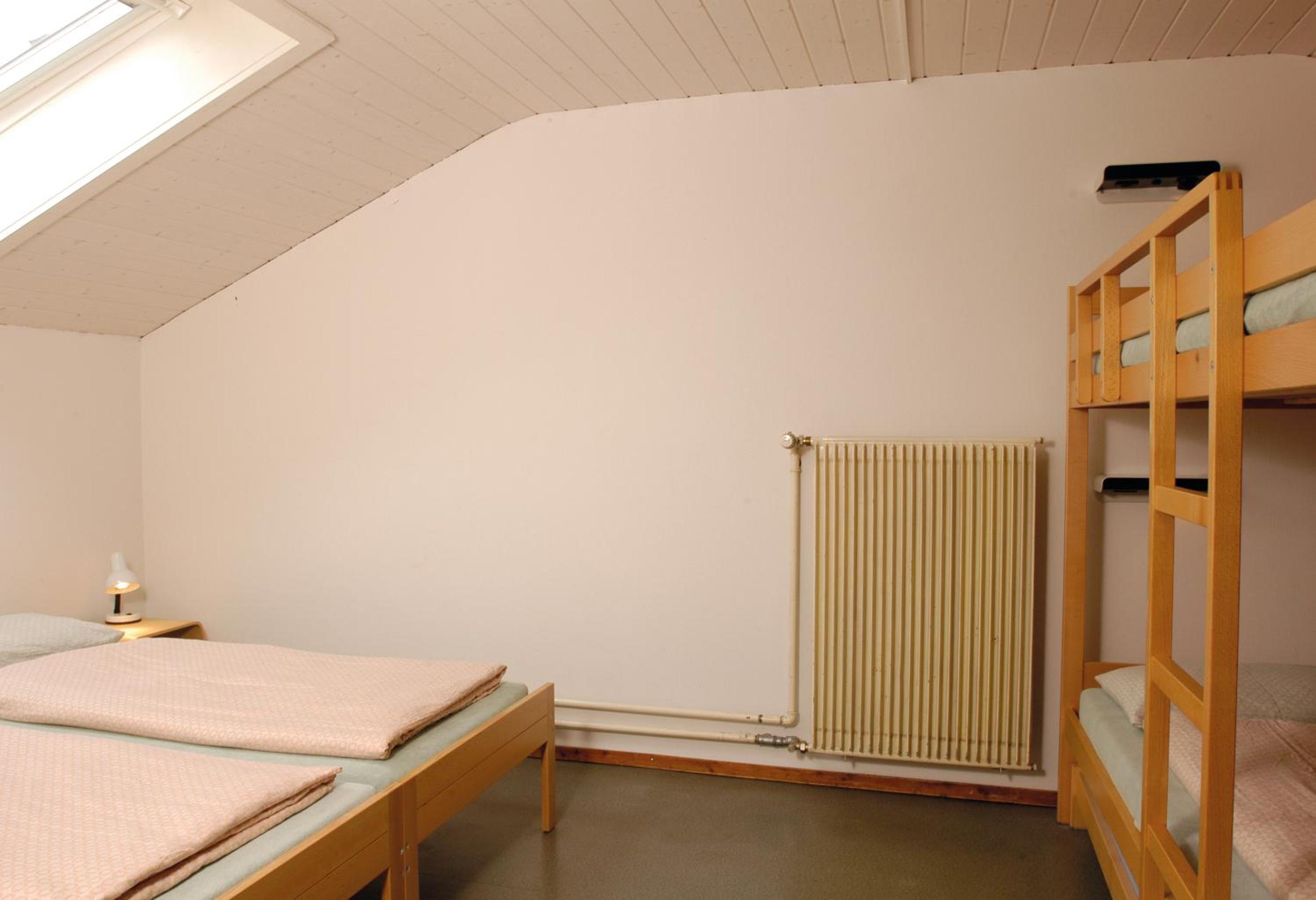 Quadruple Room with Shared Bathroom photo 3