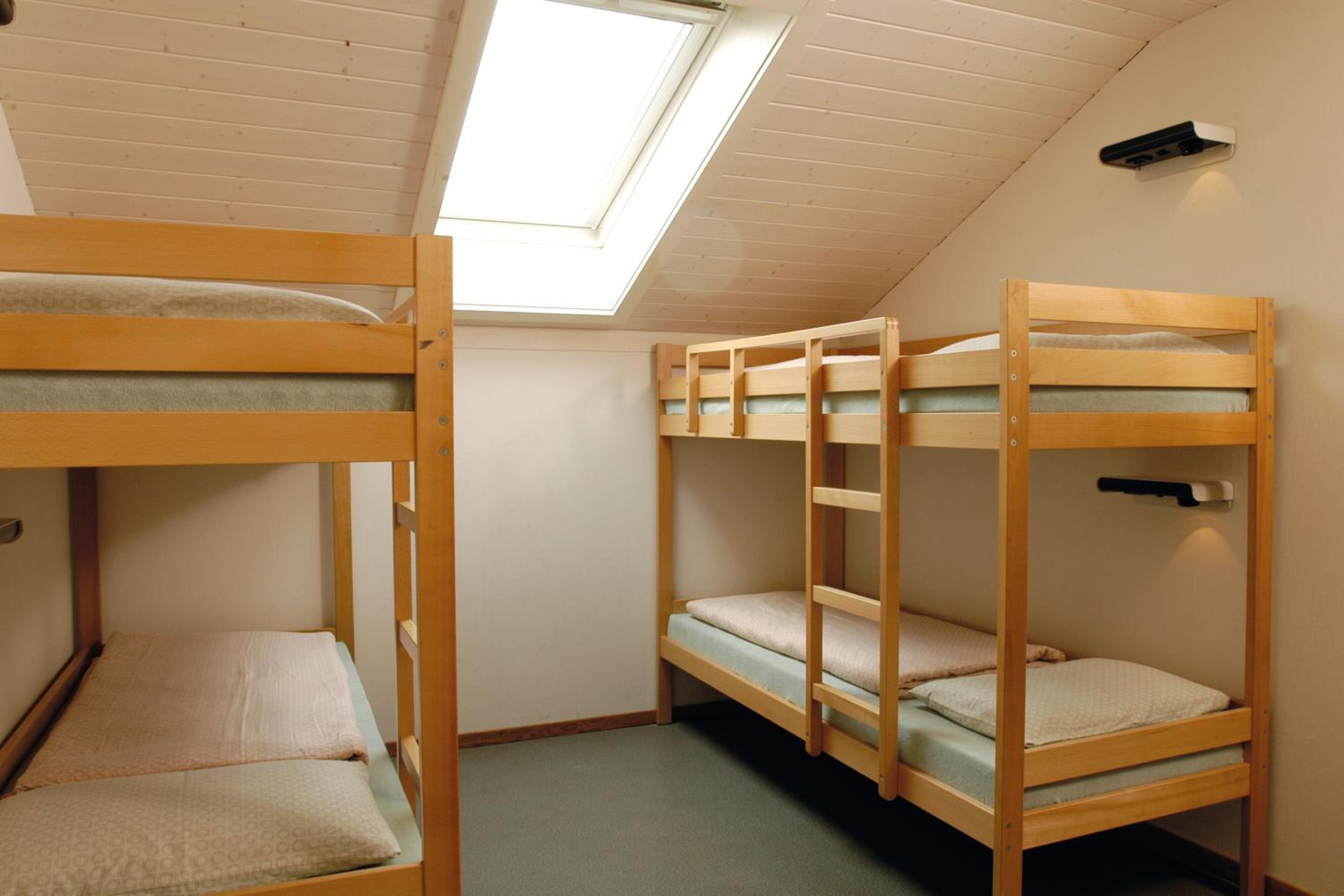 Quadruple Room with Shared Bathroom photo 1