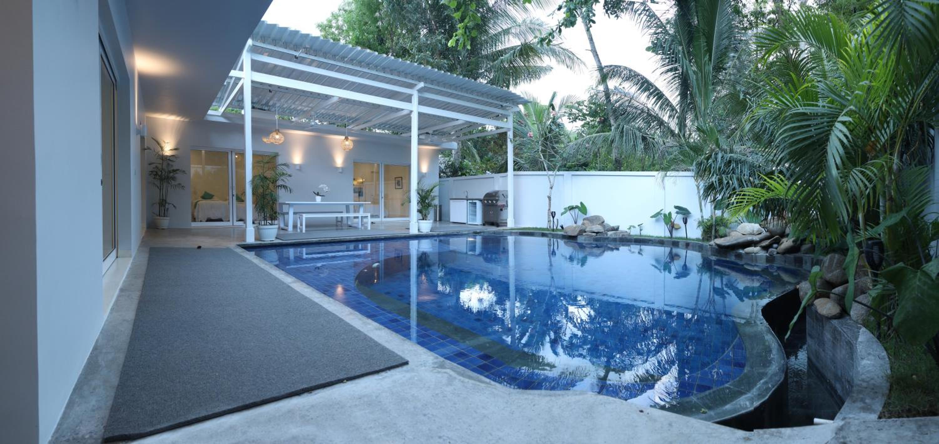 Doris Three-Bedroom Villa - Photo 14