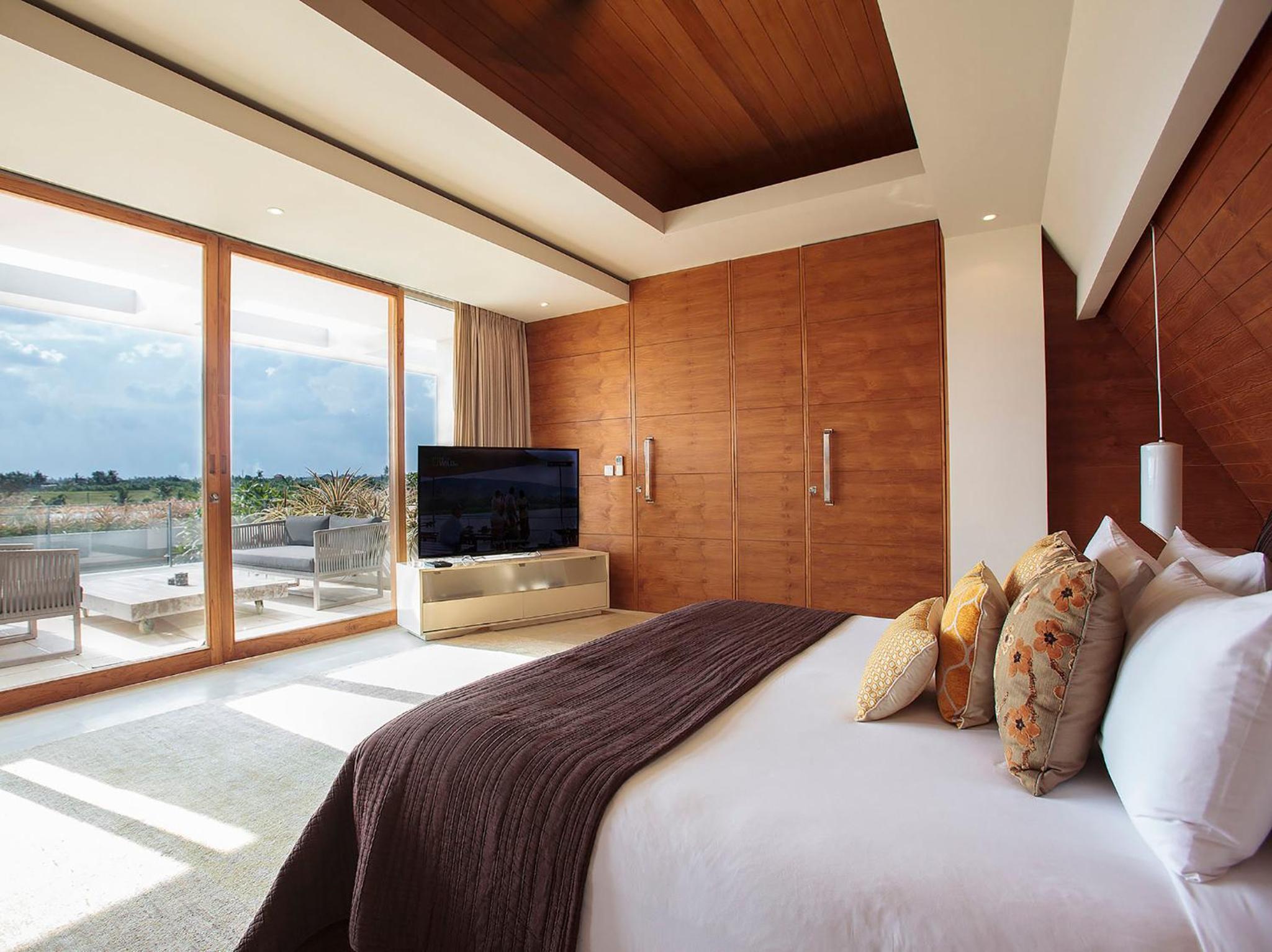 Standard Villa