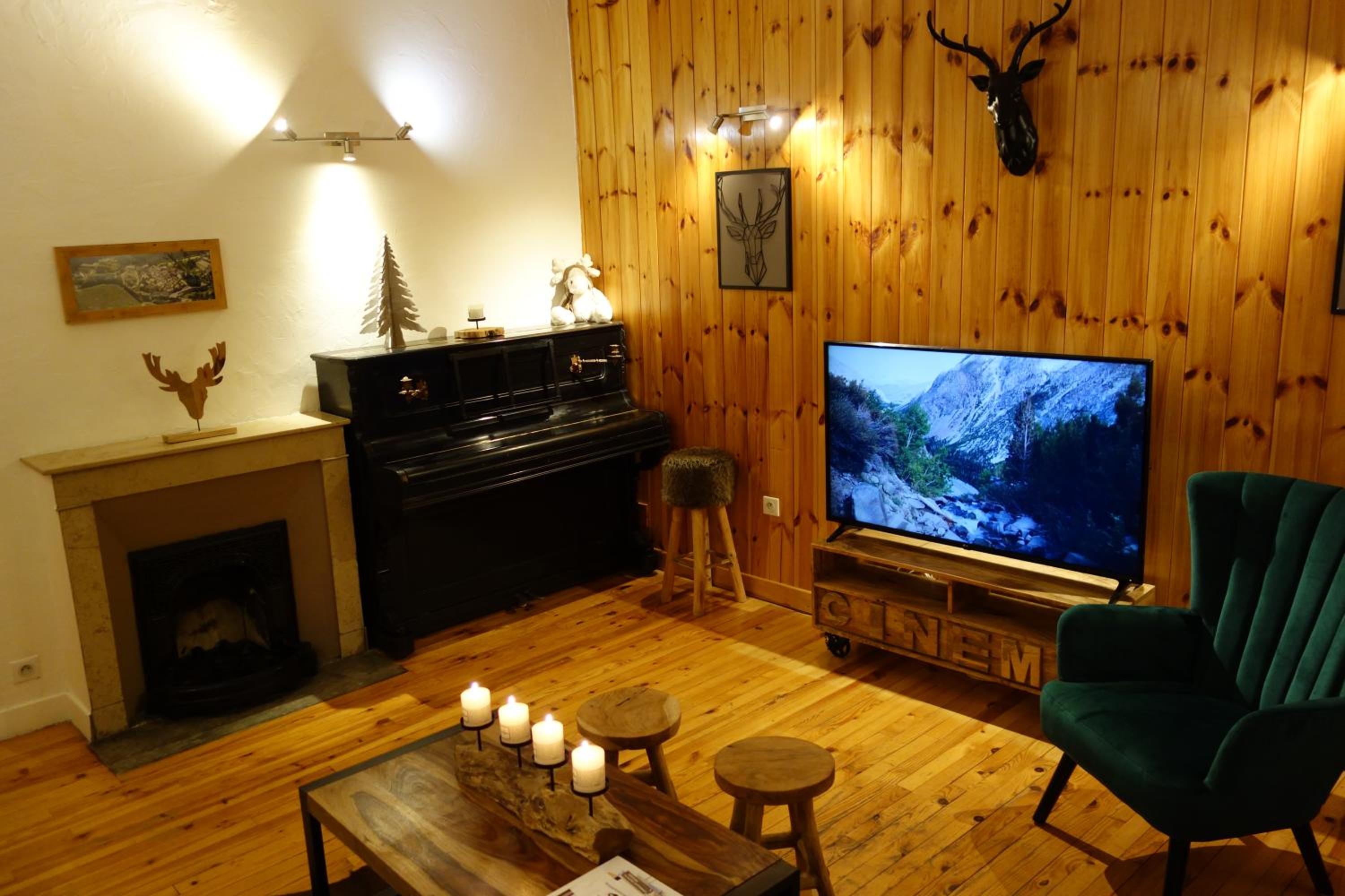 Apartment photo 1