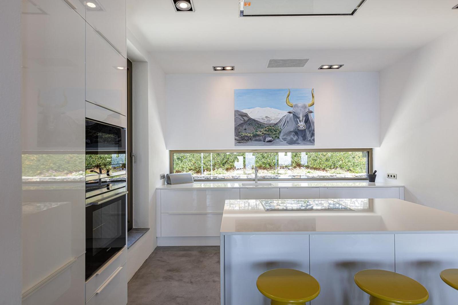 Villa photo 2
