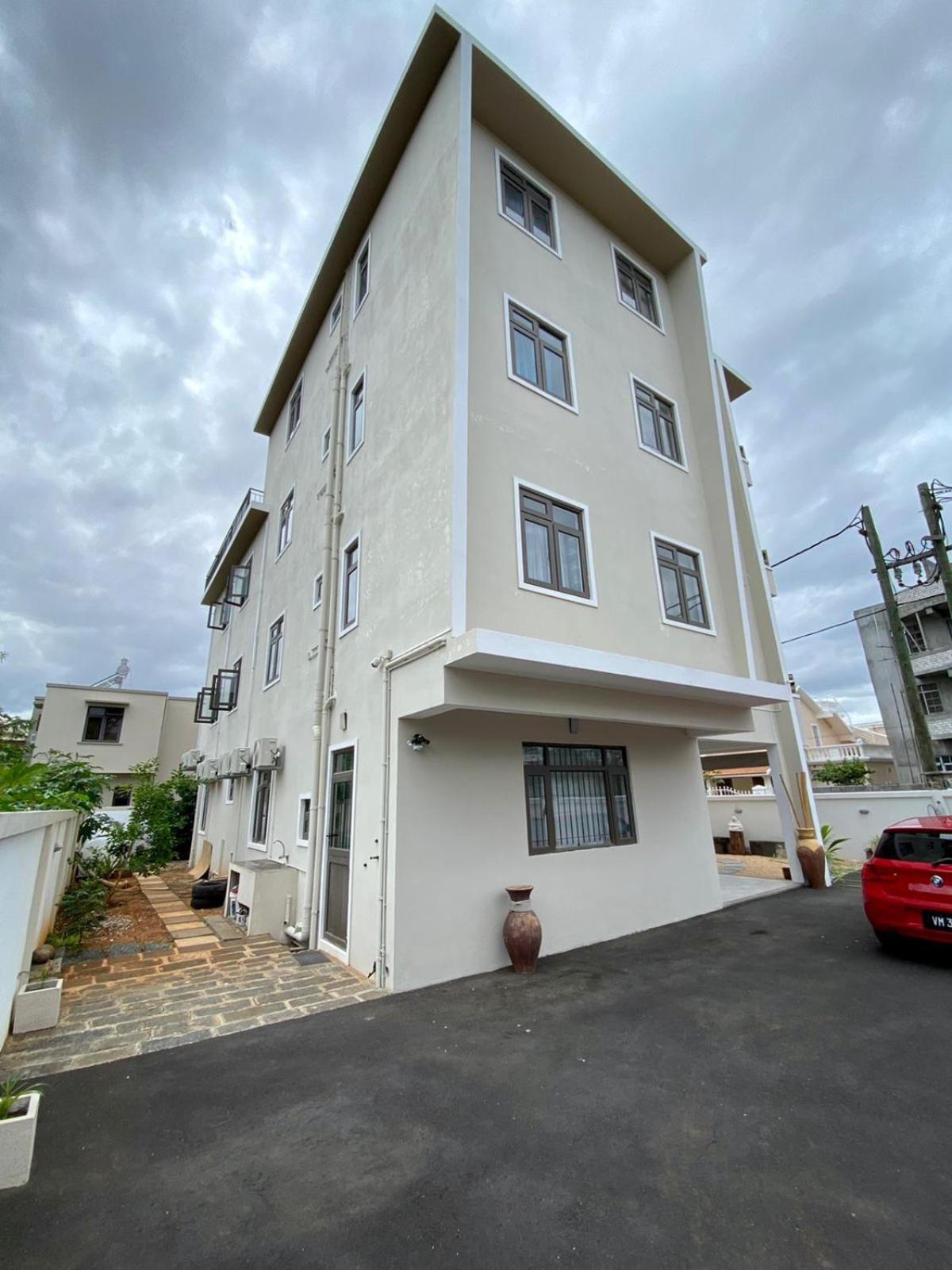 Two-Bedroom Apartment - Photo 14
