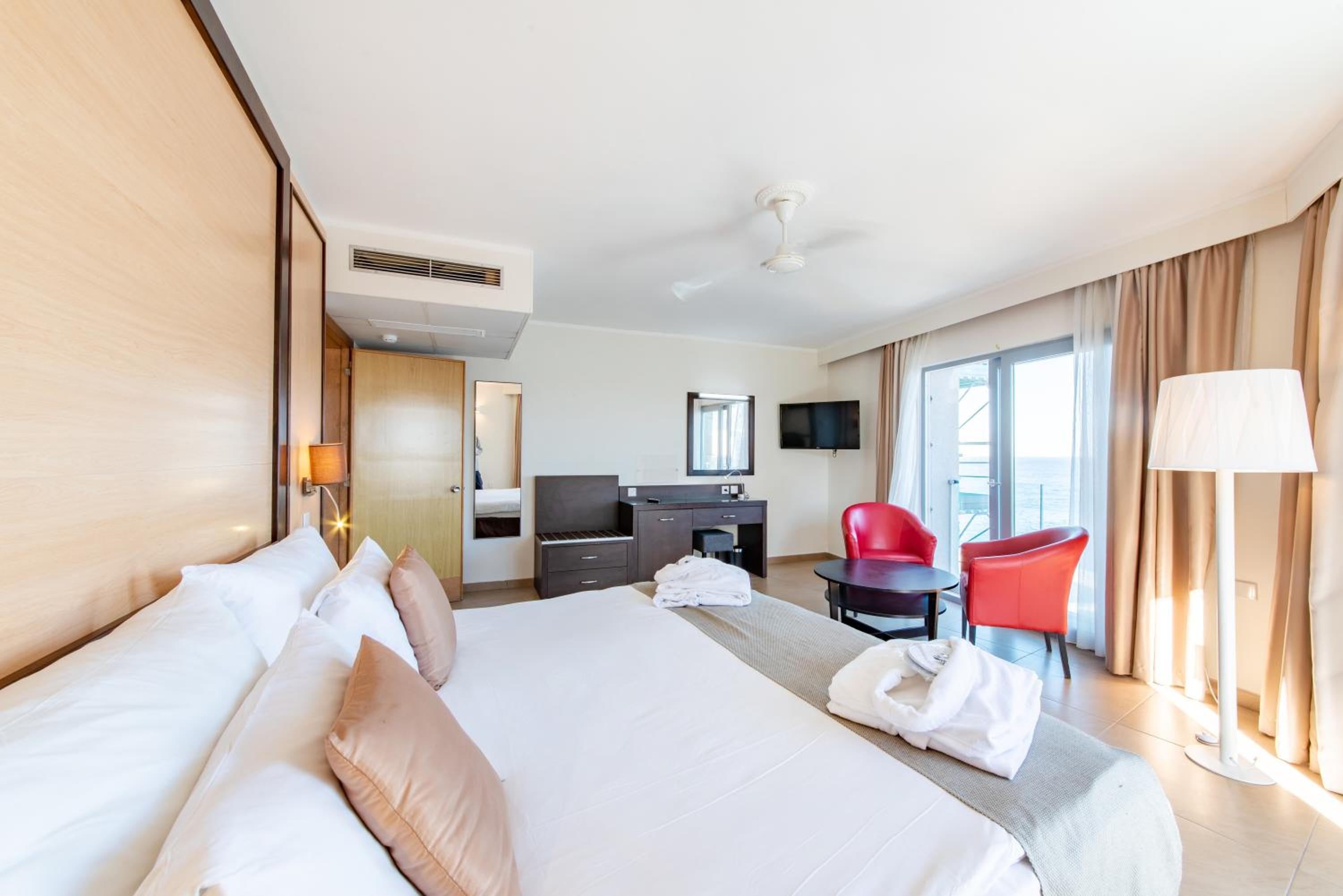 Suite with Sea View photo 2