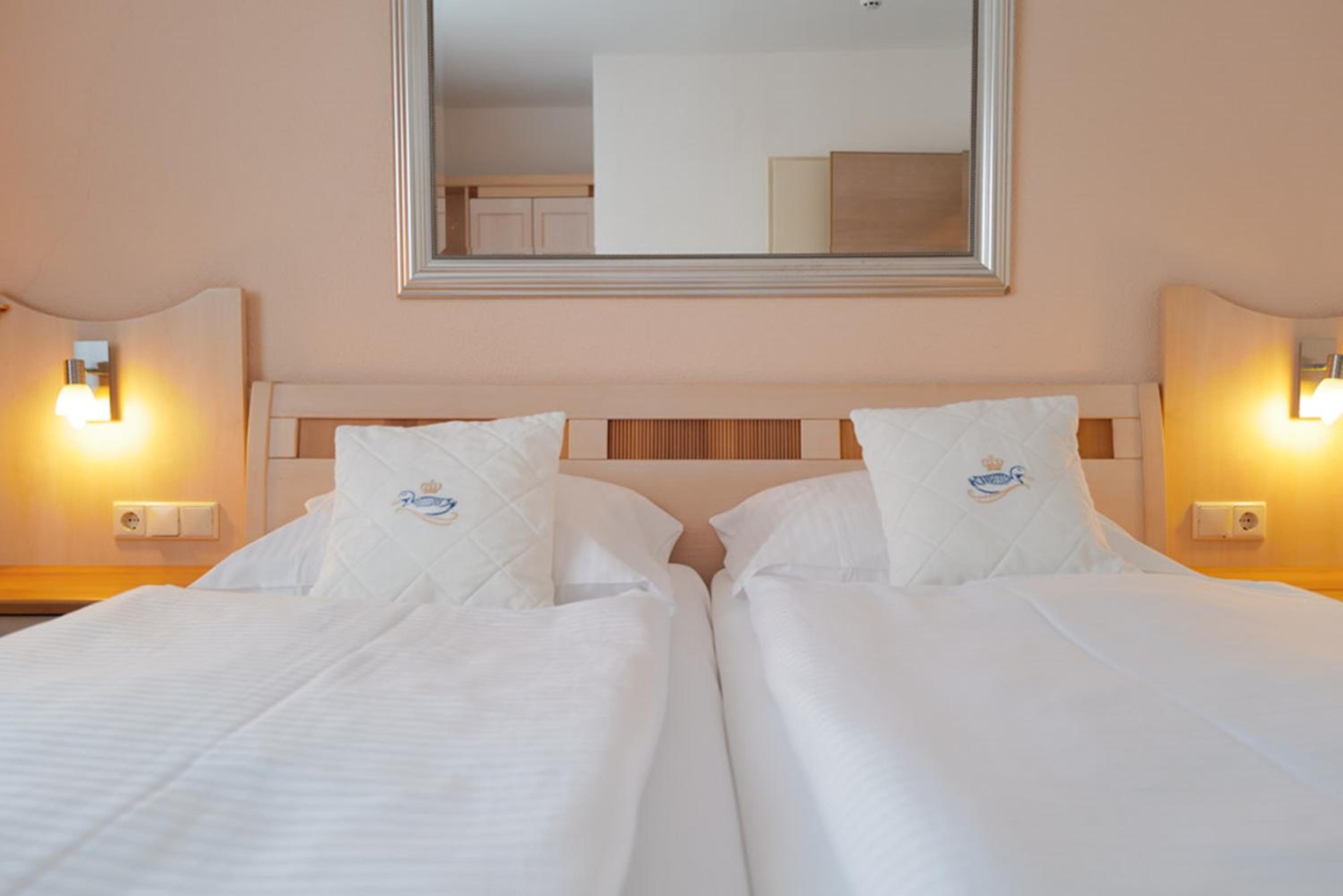 Standard Double Room - Photo 3