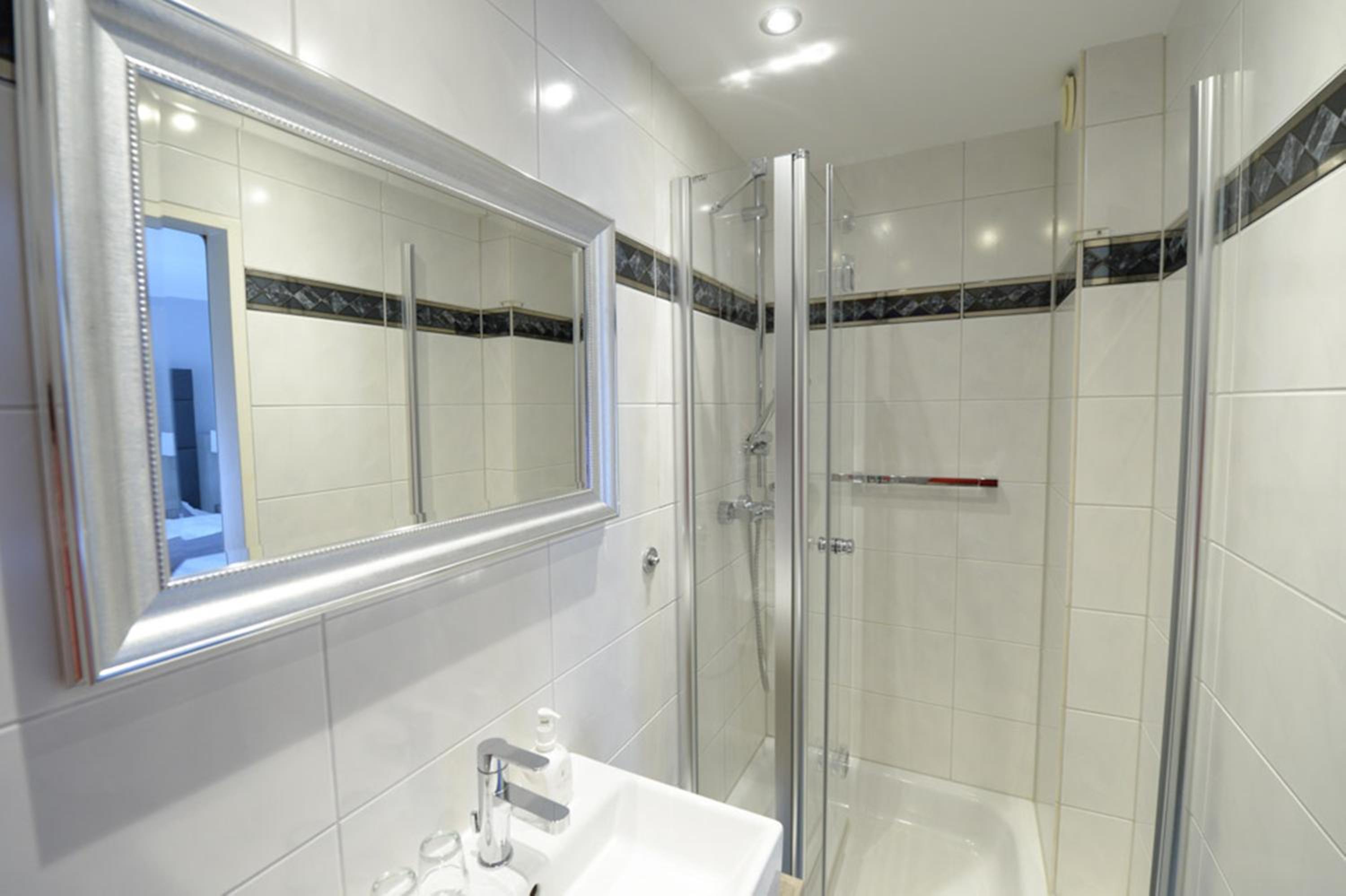 Comfort Double Room - Photo 7