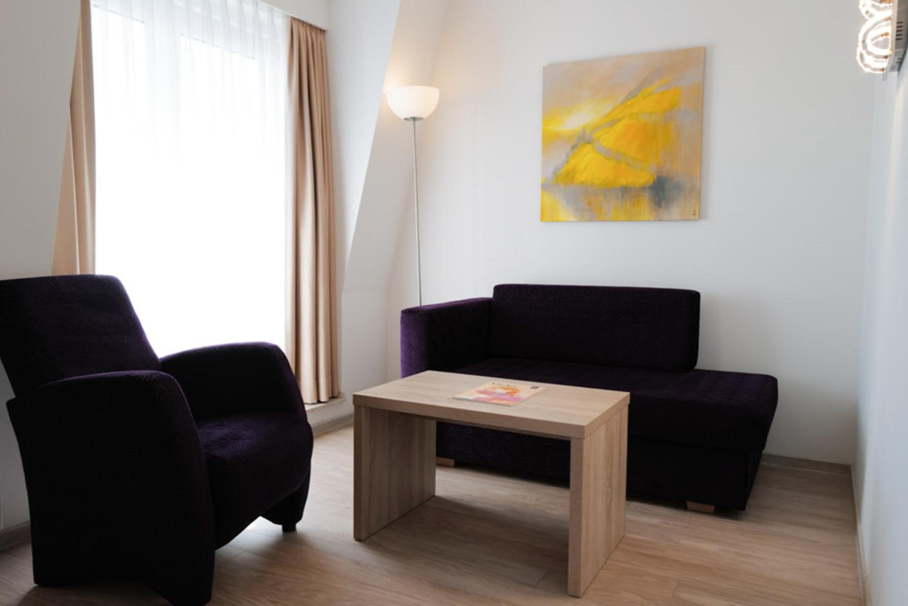 Deluxe Junior Suite - Photo 3