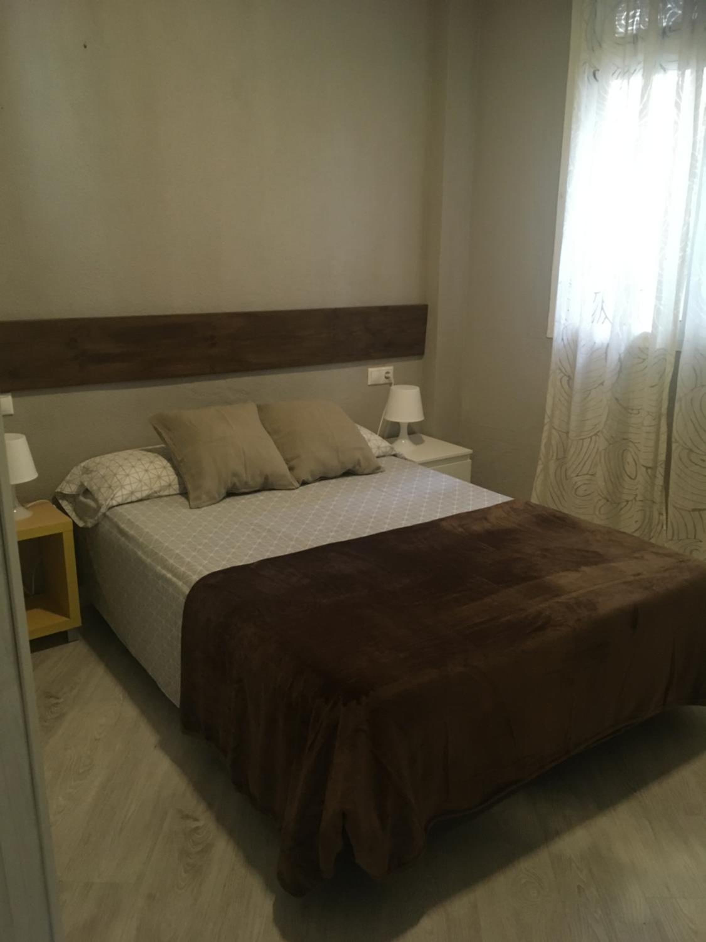 One-Bedroom Apartment - Photo 1