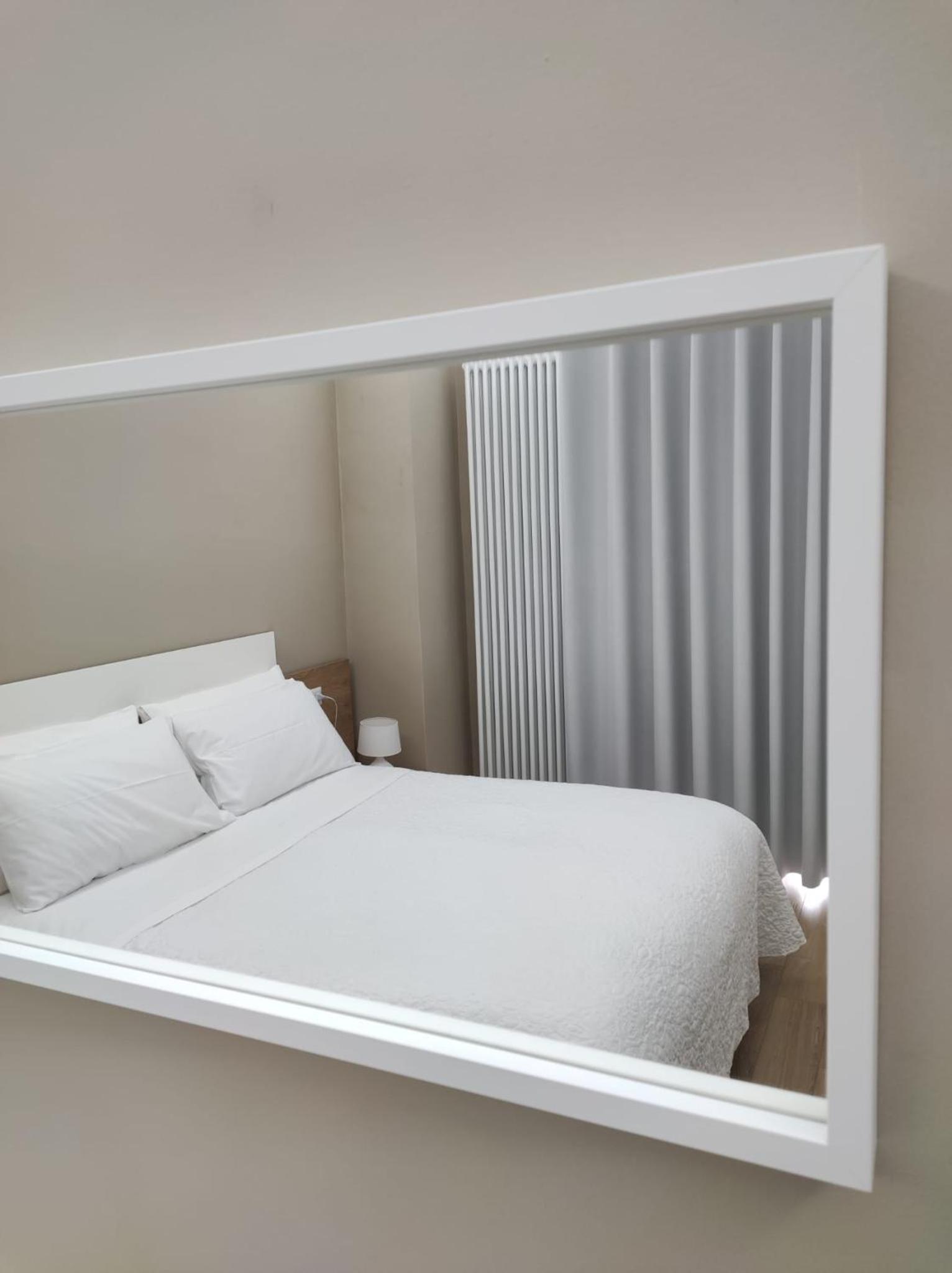 Triple Room with Private Bathroom - Photo 11