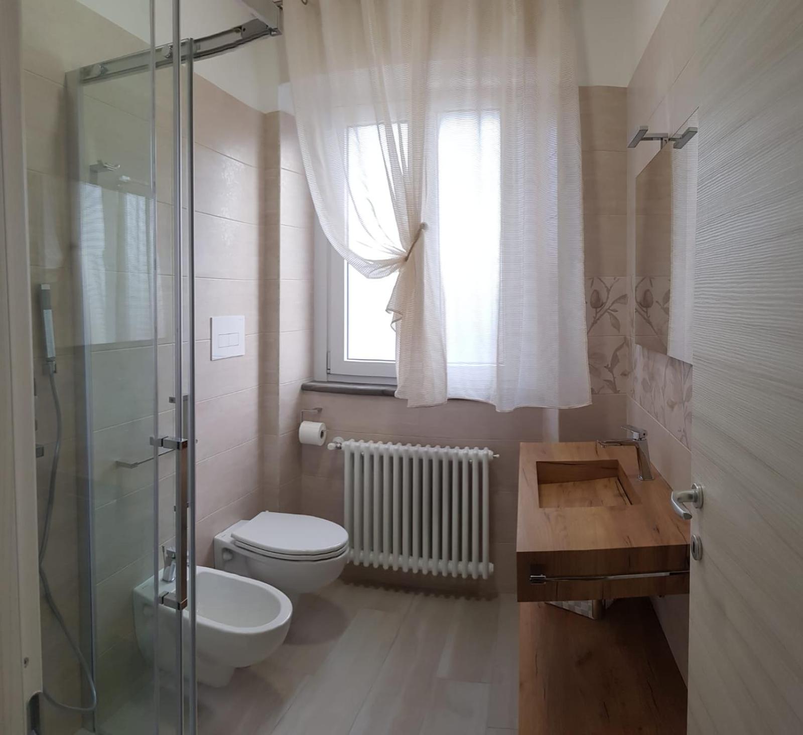 Triple Room with Private Bathroom - Photo 6