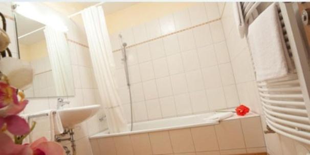 Single Room with Inland View photo 2