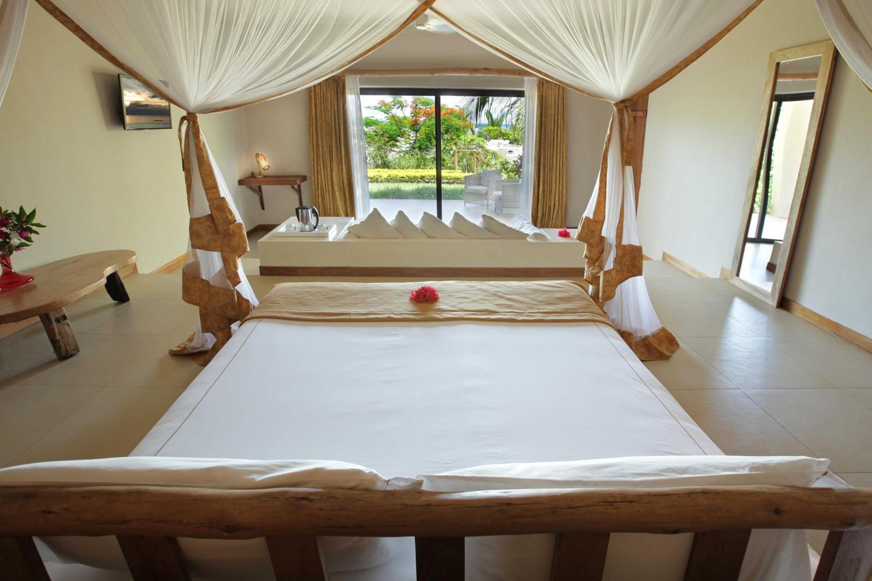 Deluxe Room with Garden View