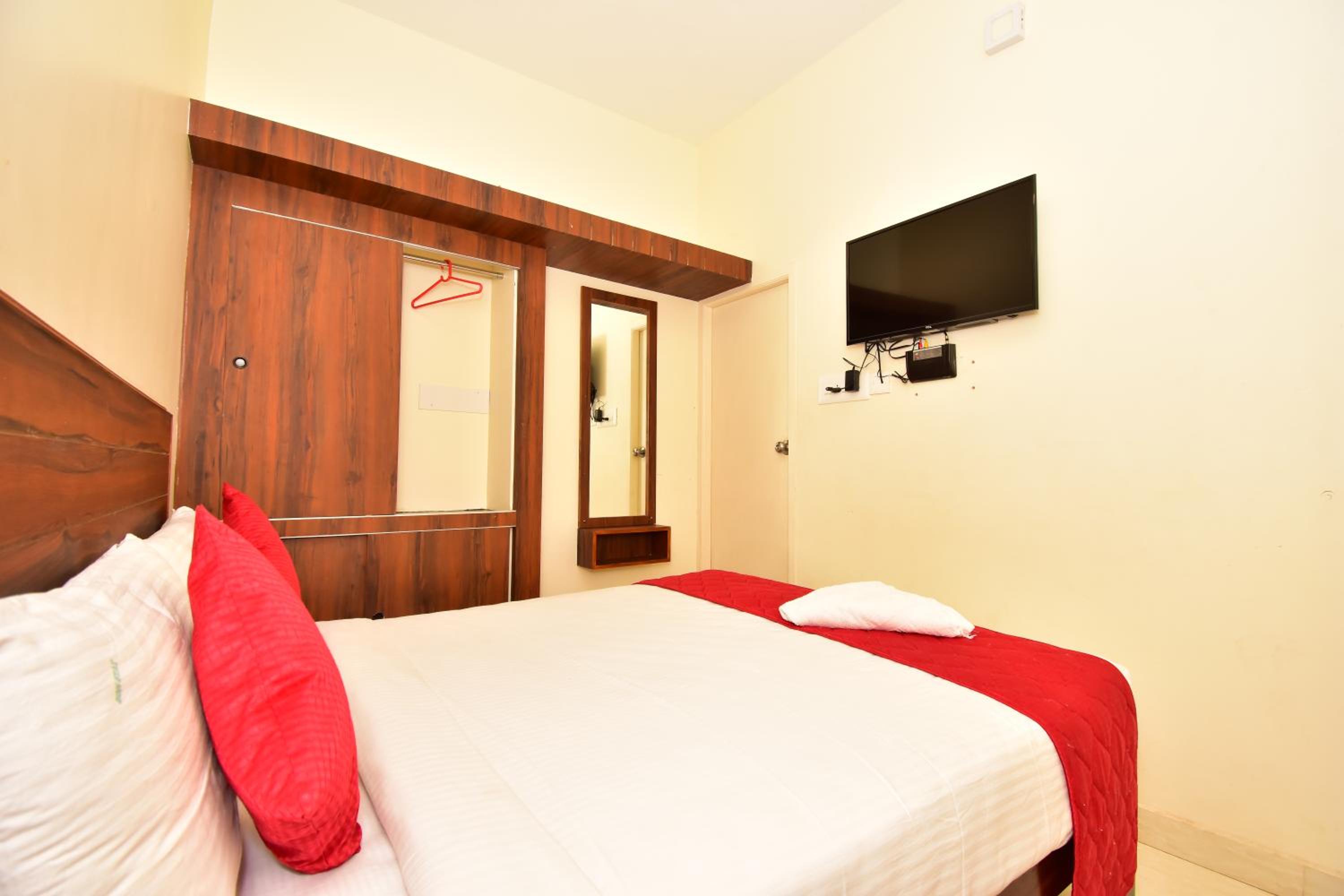 Standard Double Room - Photo 1