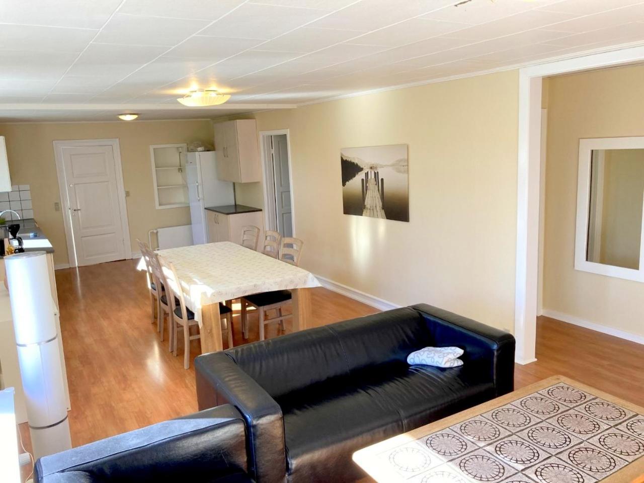 Apartment photo 1