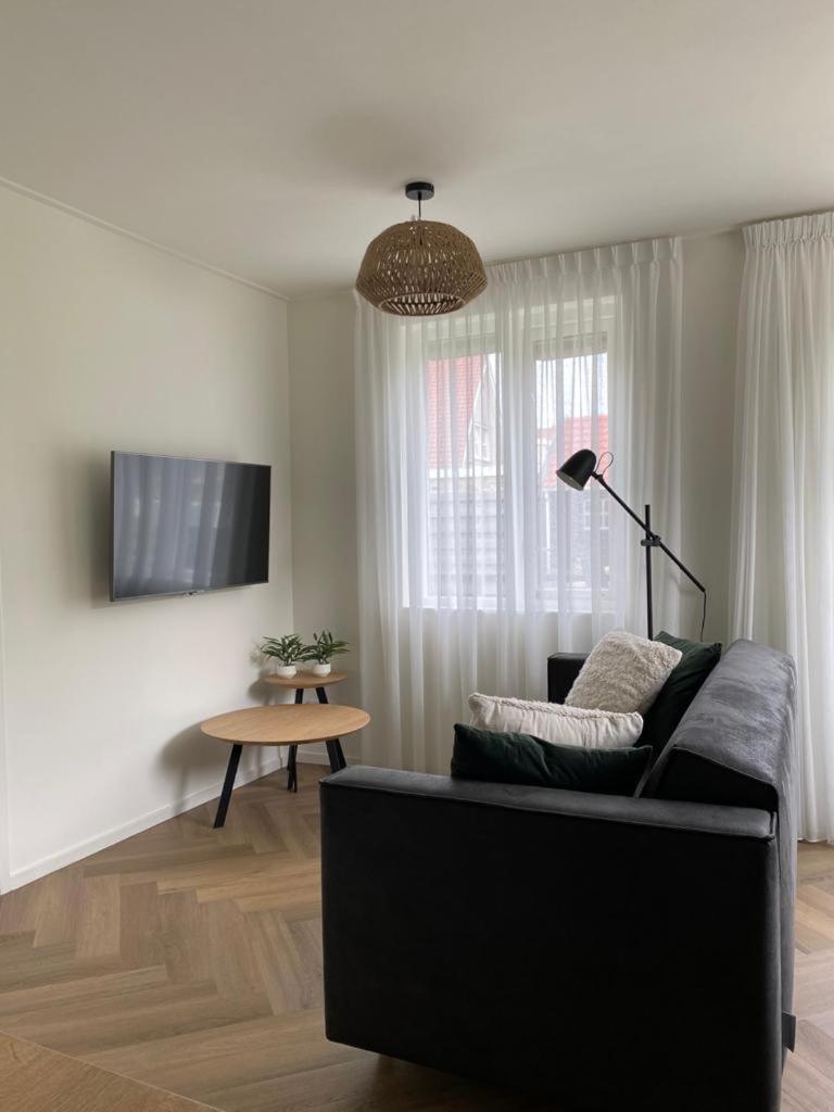 Studio Apartment photo 1